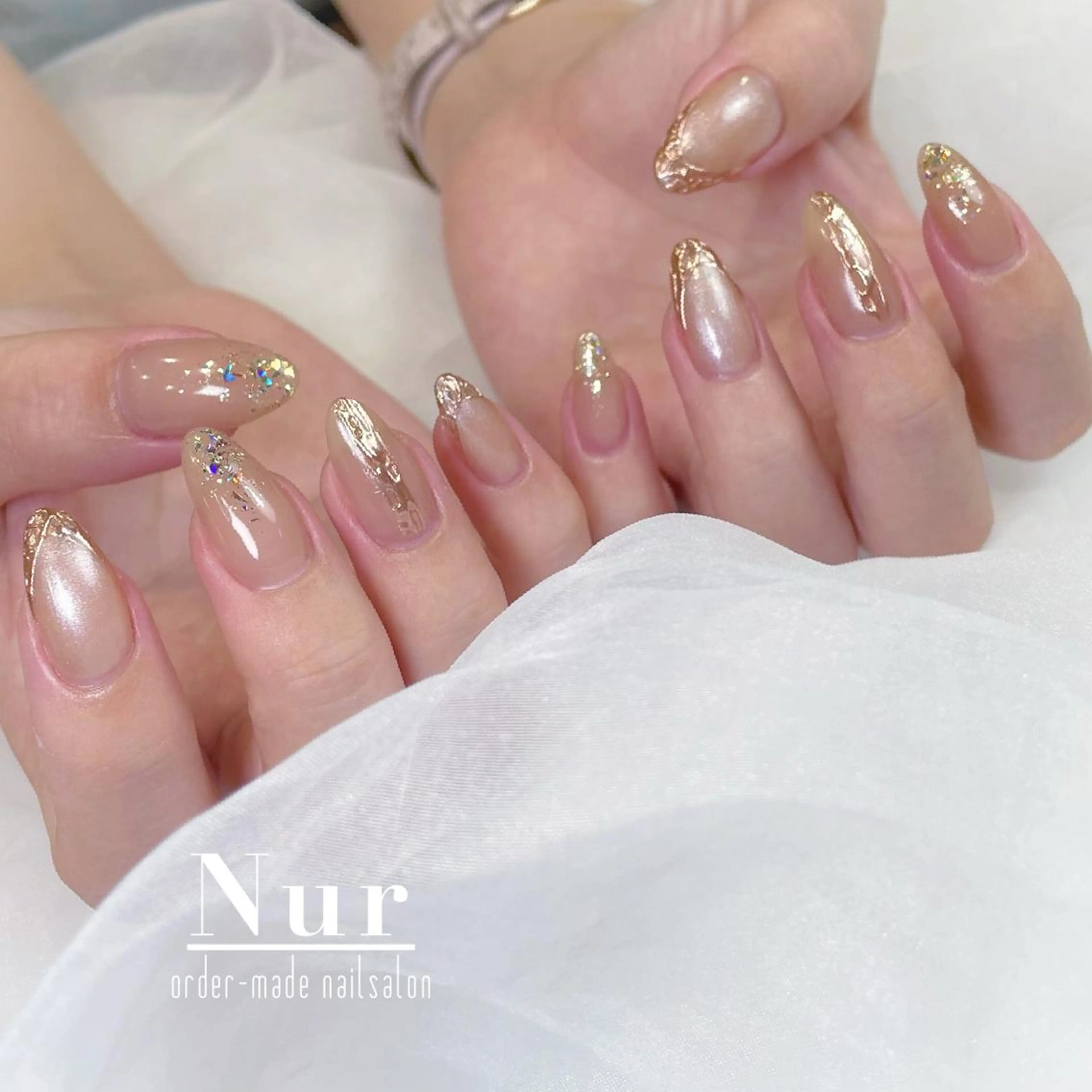ネイル オーロラネイル フレンチネイル 韓国ネイル ミラーネイル ニュアンスネイル nailroom No.9(ナイン)のネイルデザイン