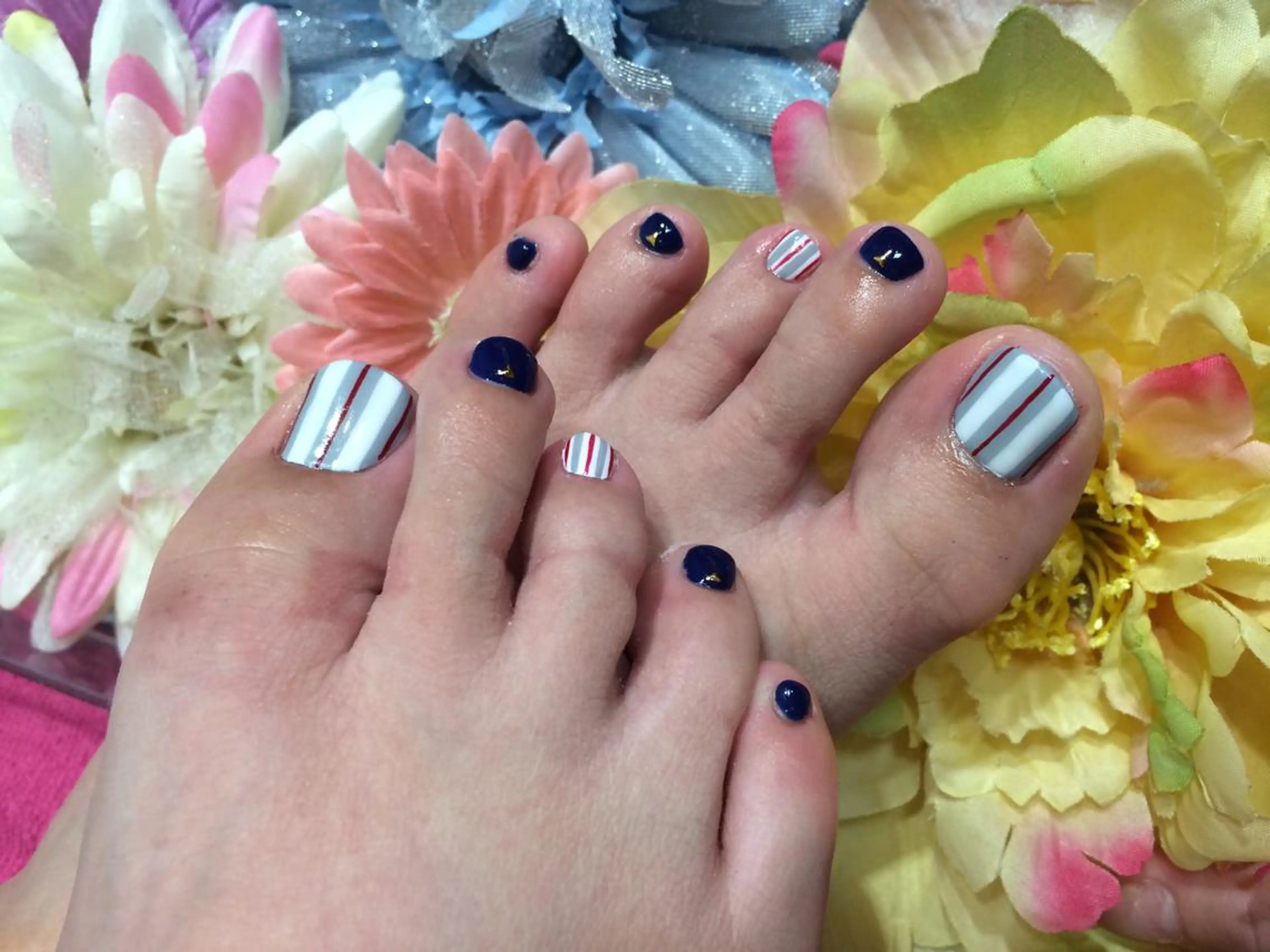 ネイル ネイビー maison　opus所属・nailartist lisaのネイルデザイン