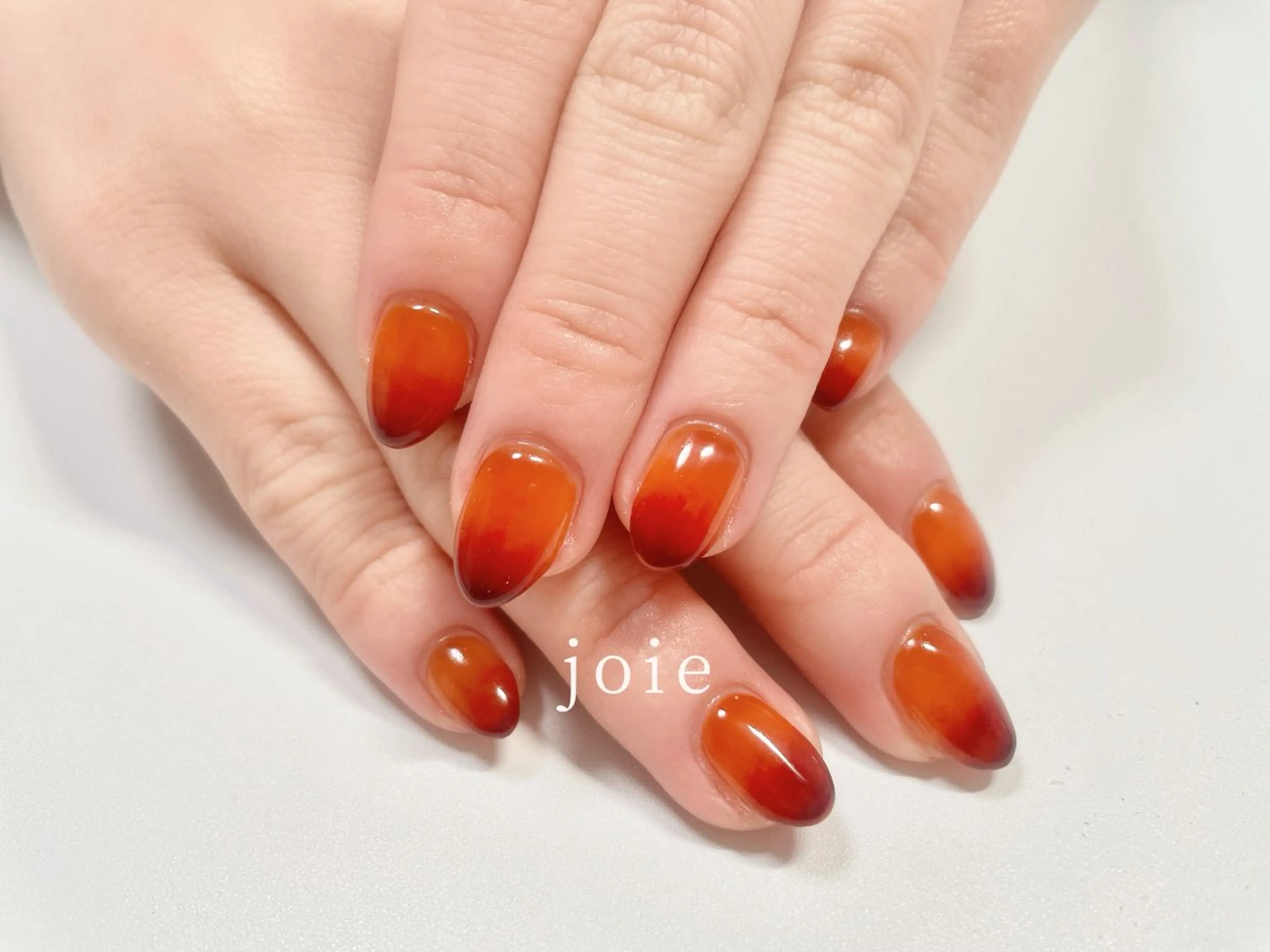 ネイル ジェルネイル グラデーション パラジェル Nailist Mikuのネイルデザイン