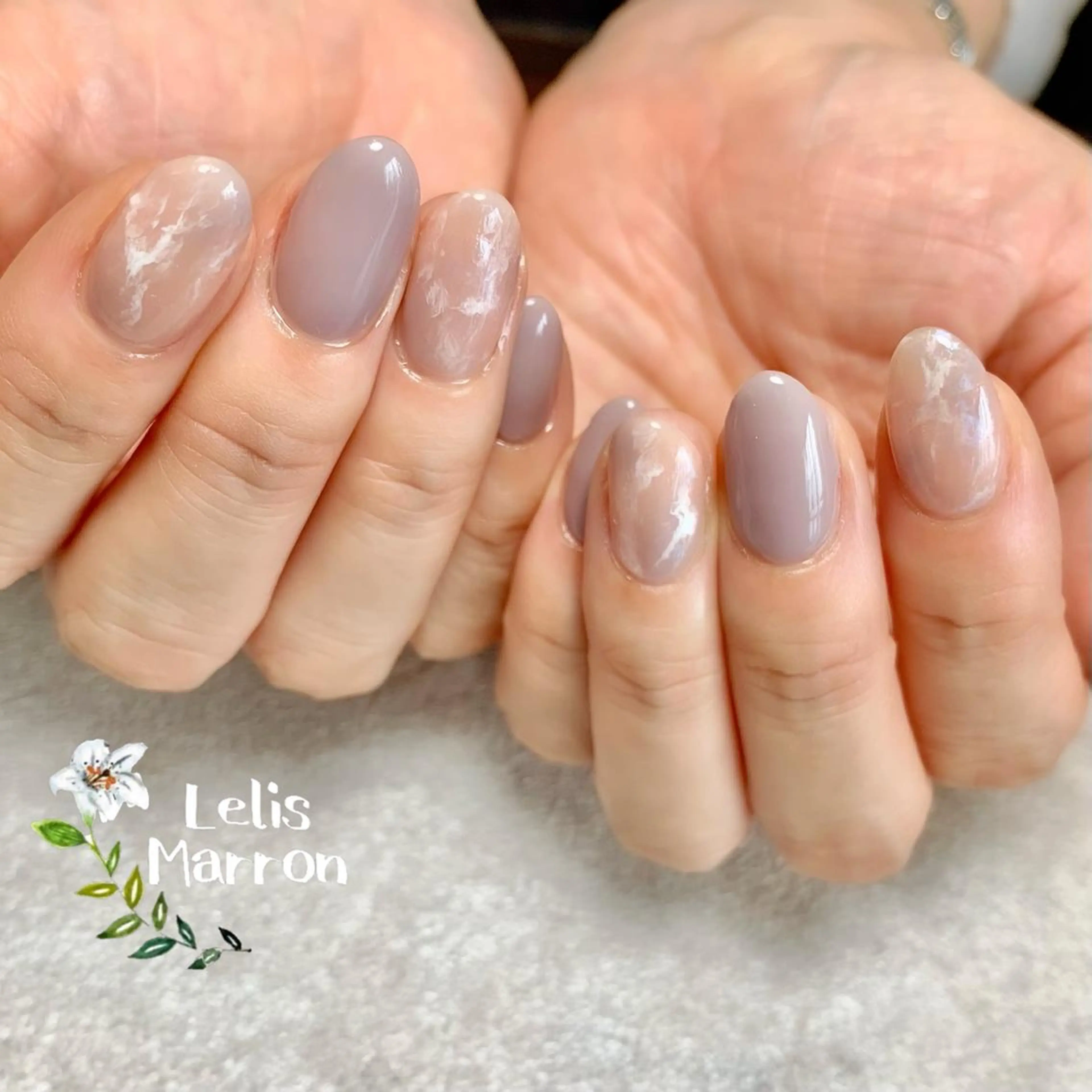 ネイル アートネイル 大理石ネイル(マーブル) ニュアンスネイル オフィスネイル シンプルネイル Lelis Marron所属・岸 侑李のネイルデザイン