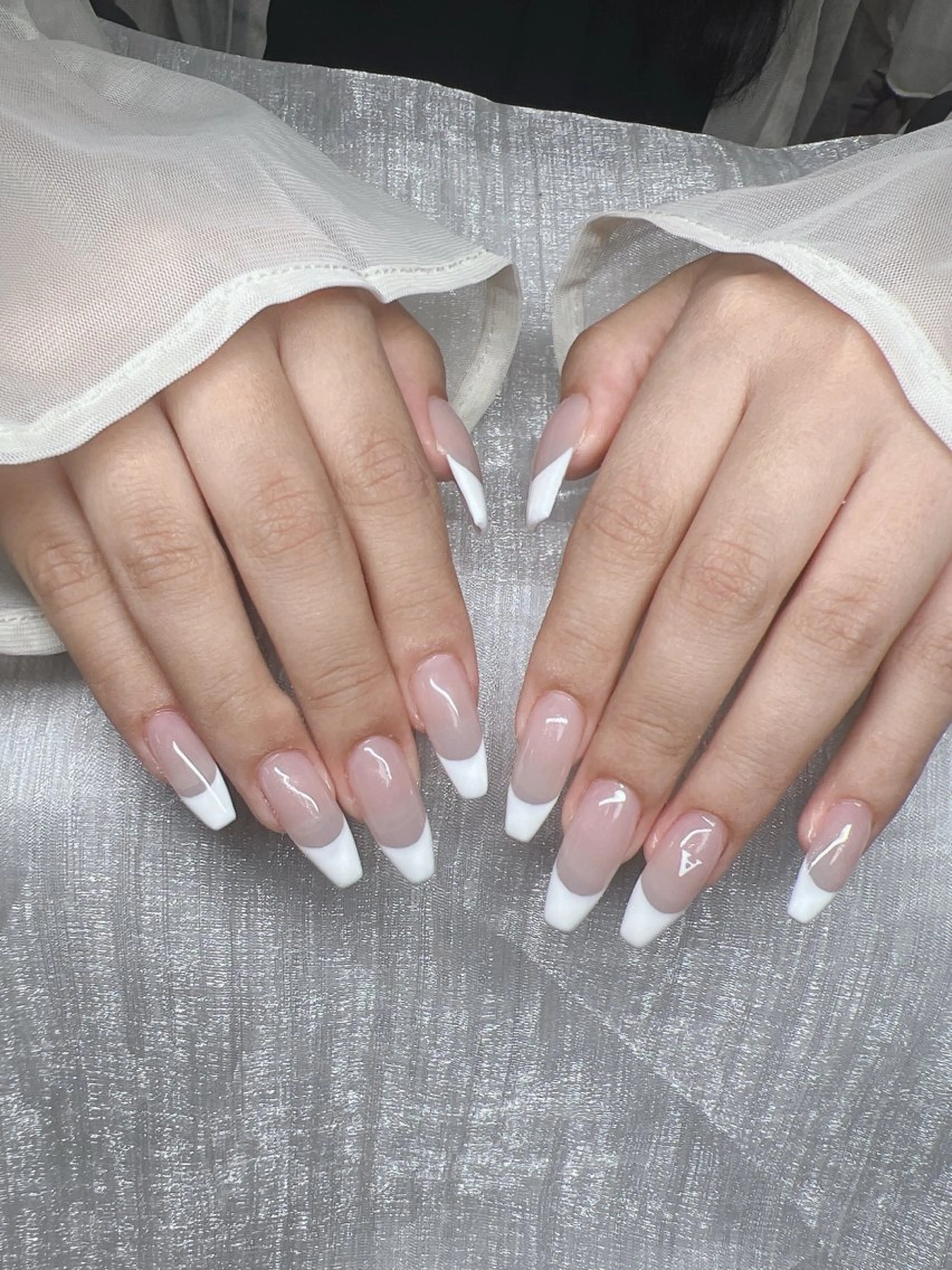 ネイル 長さ出し グラデーション キラキラネイル マグネットネイル ニュアンスネイル ハンドネイル Lee Nails チップ長さだし専門店のネイルデザイン