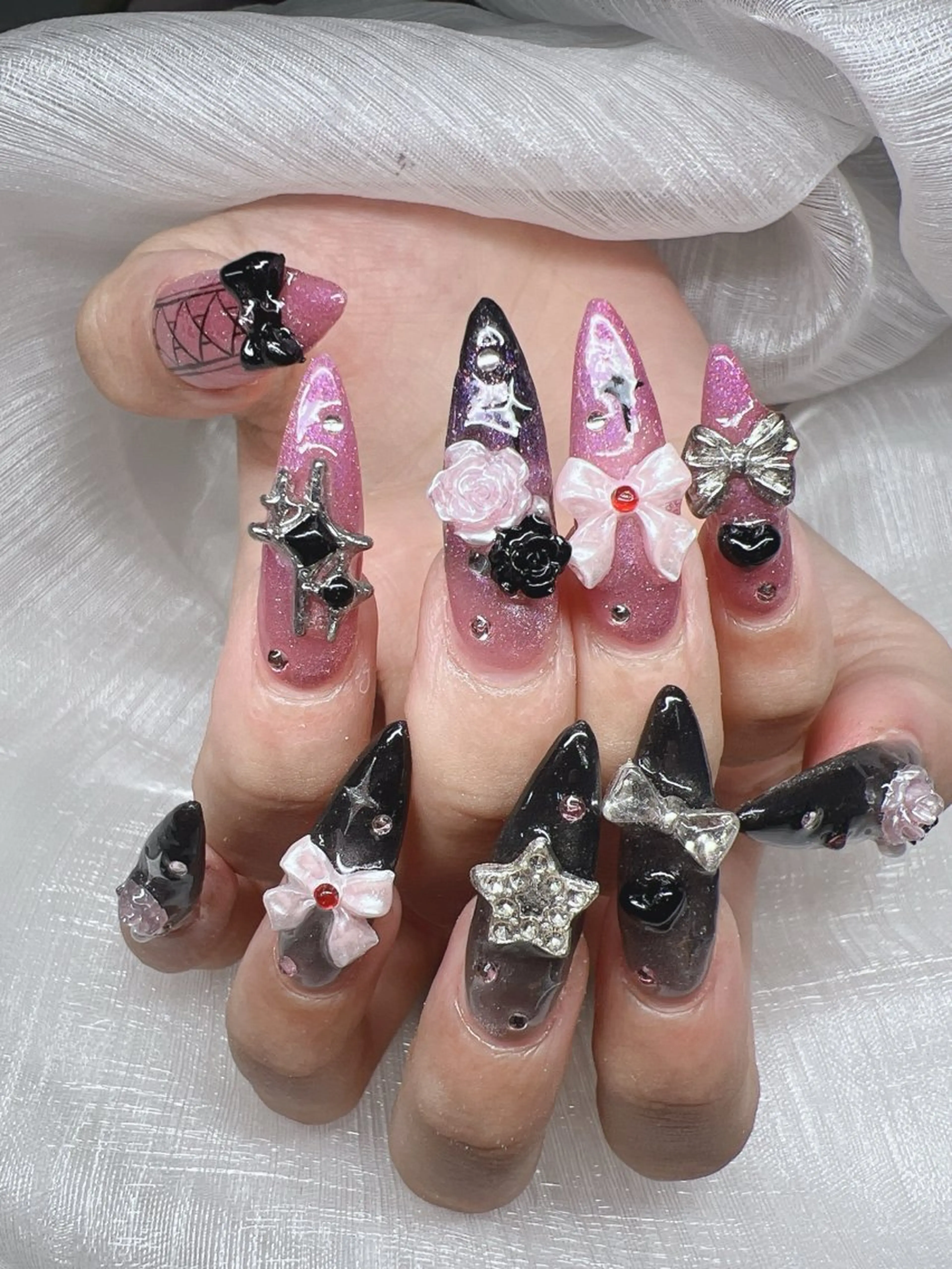ネイル 長さ出し グラデーション キラキラネイル マグネットネイル ニュアンスネイル ハンドネイル Lee Nails チップ長さだし専門店のネイルデザイン