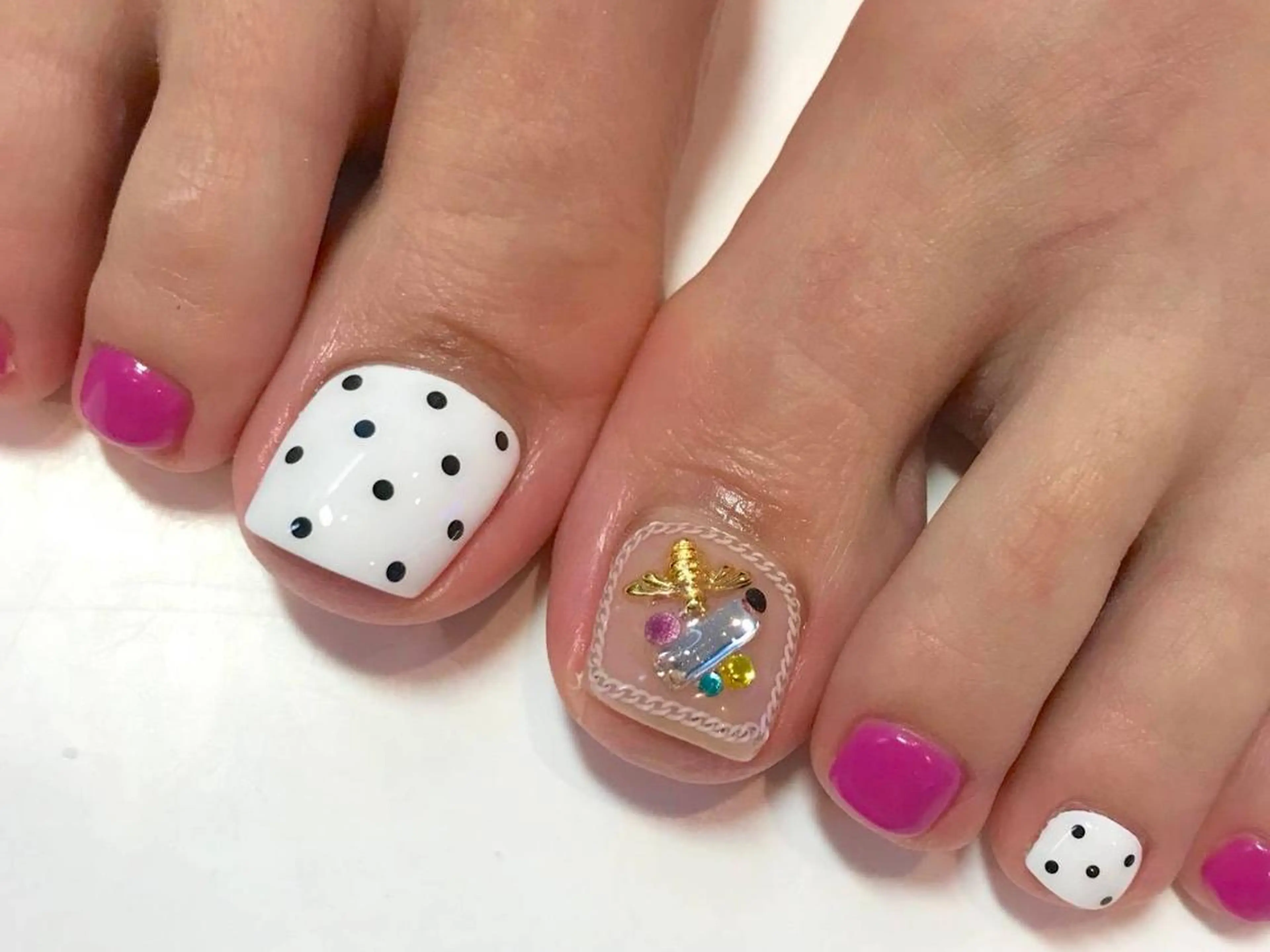 ネイル フットネイル Menail心斎橋筋 ギャル×韓国🇰🇷のネイルデザイン