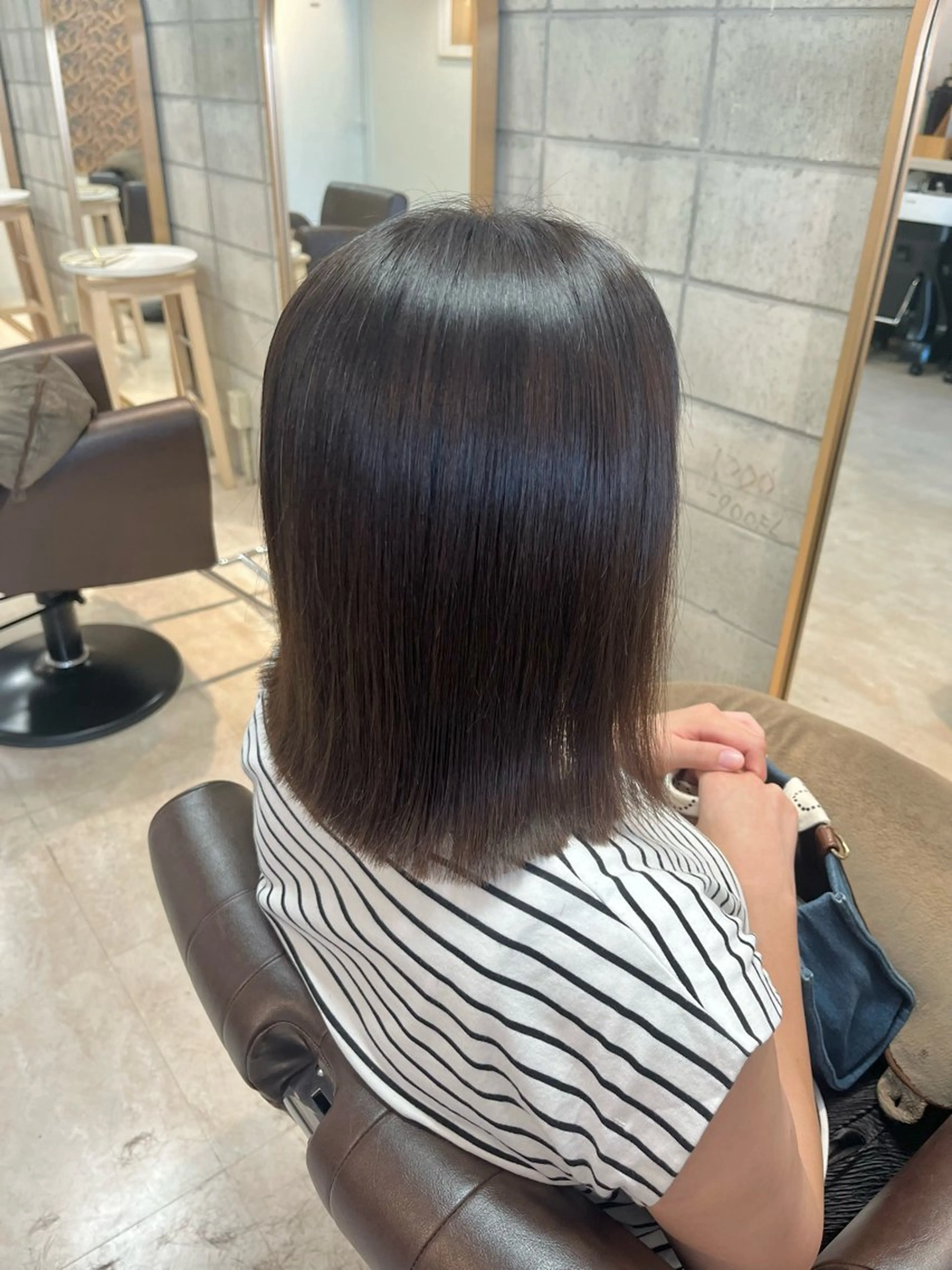 ミディアム アッシュ アッシュブラウン カット 縮毛矯正 トリートメント 椙山 沙南子のヘアスタイル