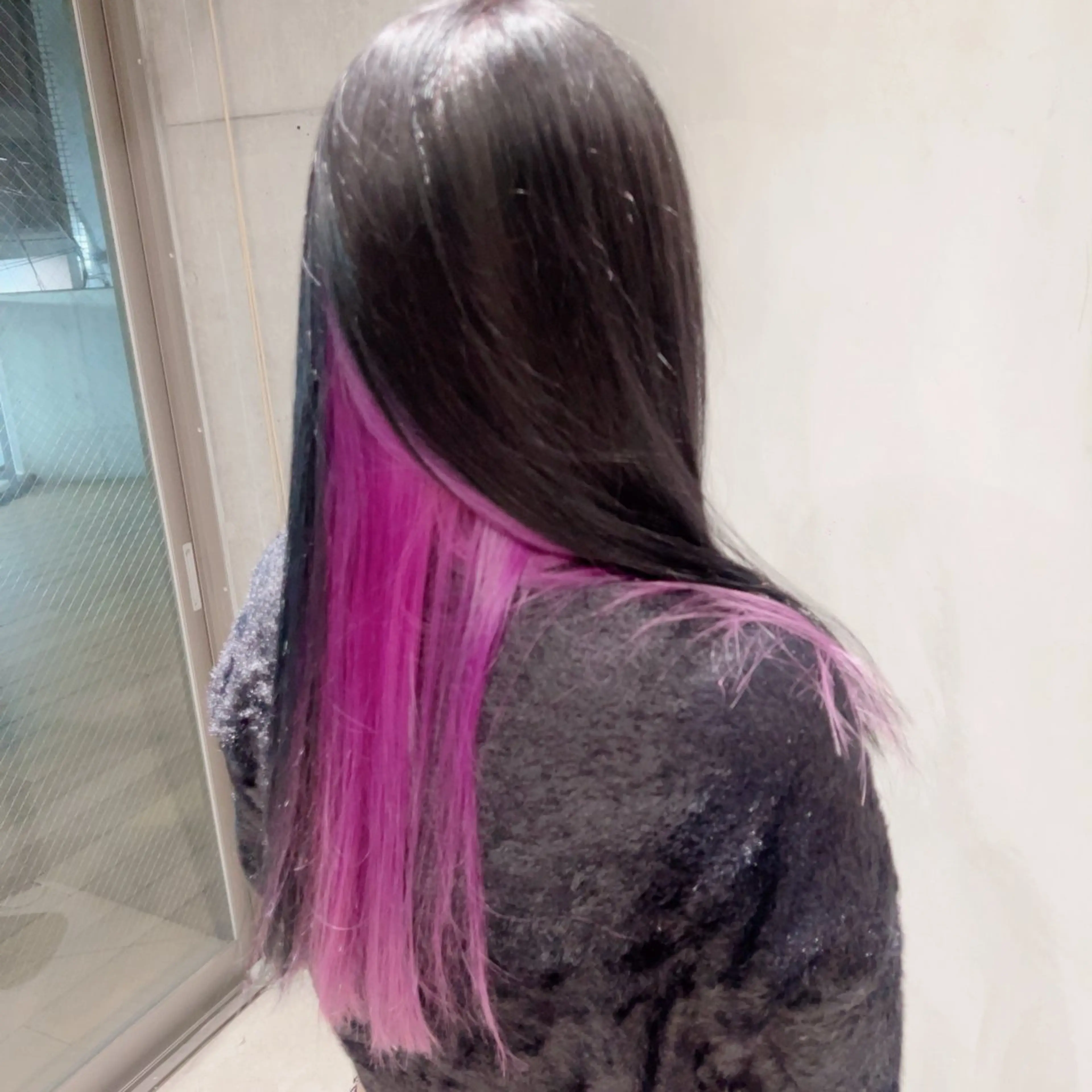 ロング カラー Ashanti 古谷のヘアスタイル