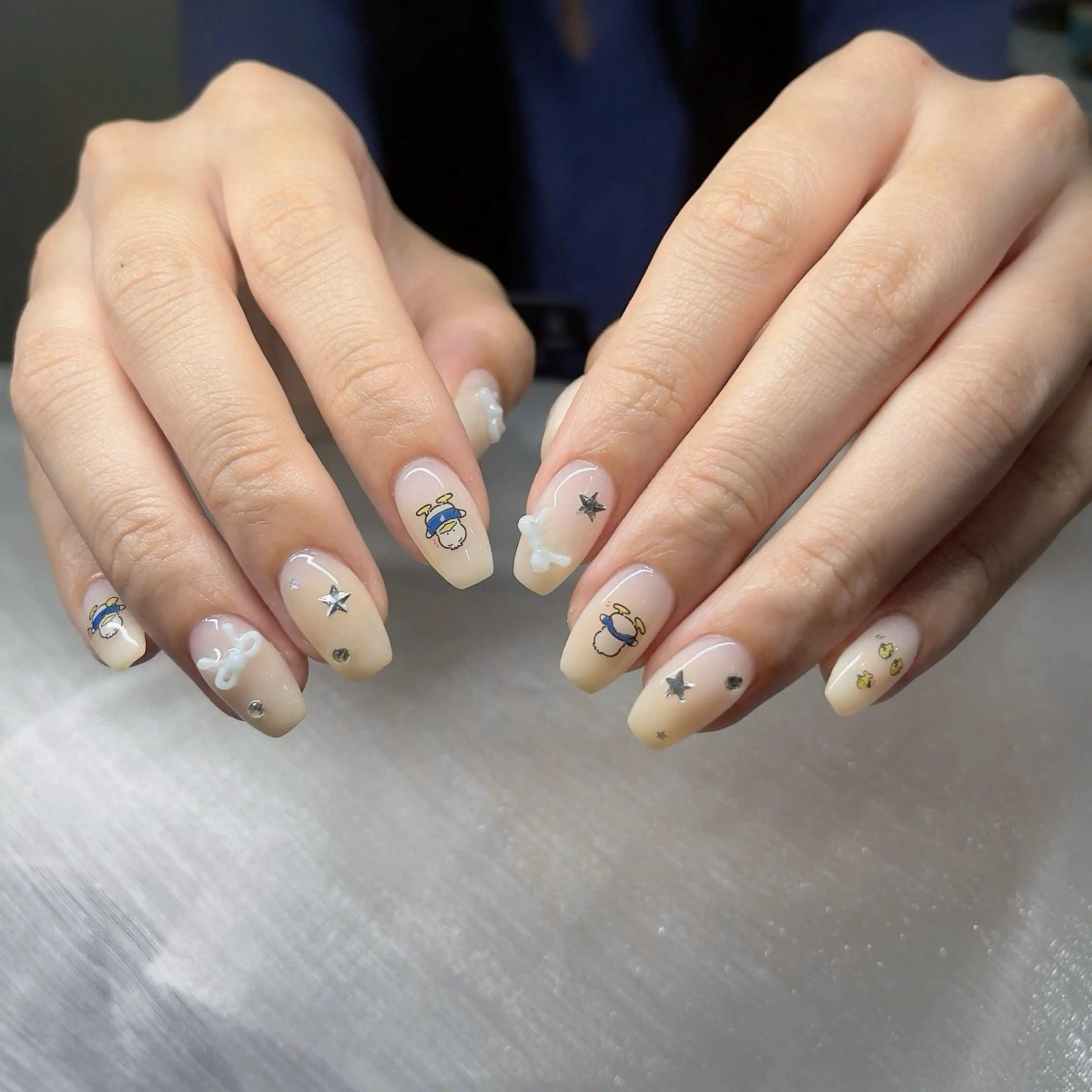 ネイル アートネイル 長さ出し フレンチネイル ジェルネイル グラデーション ハンドネイル NAILS BAR SHINJUKUのネイルデザイン