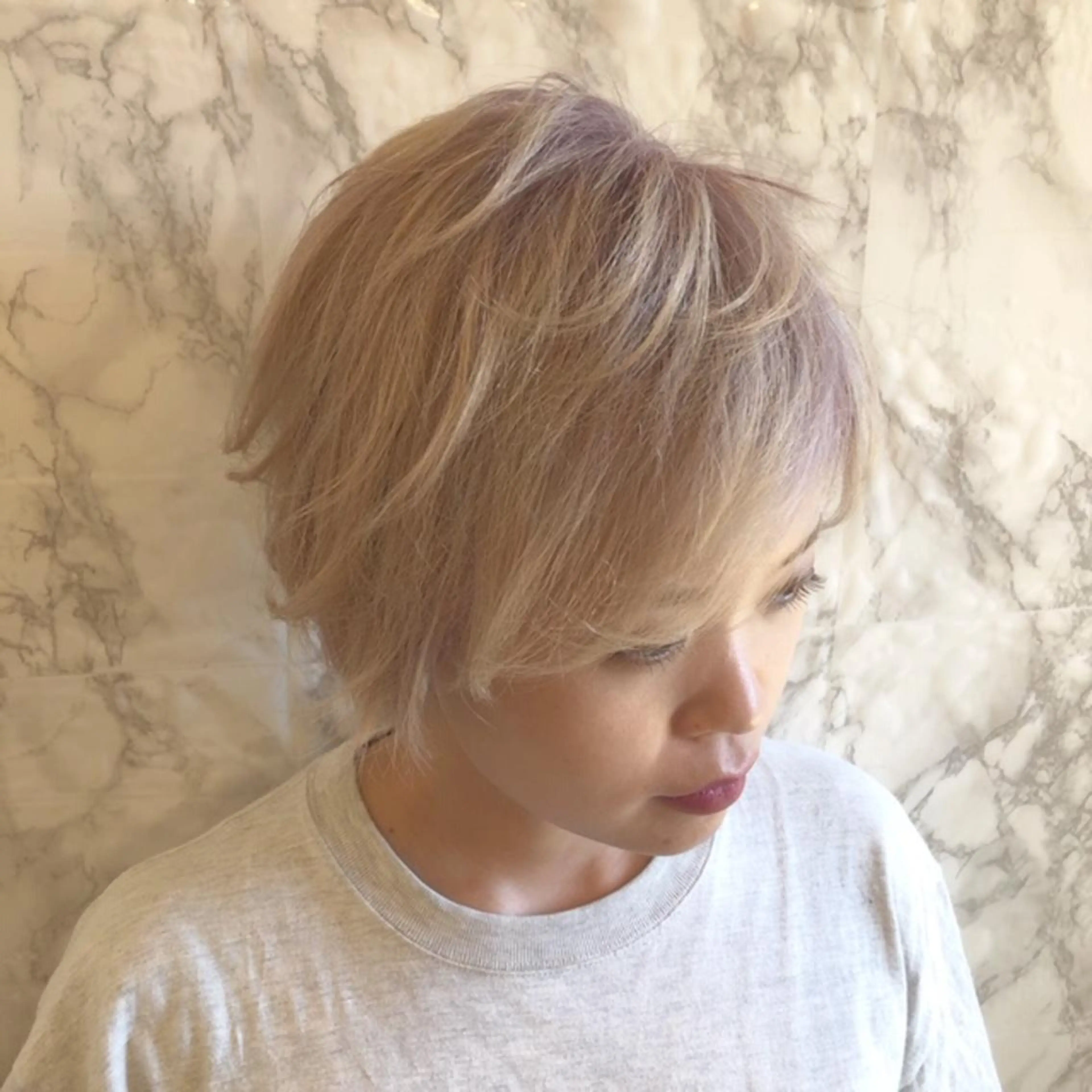 ショート カラー ベージュカラー ホワイトベージュ 🟦西荻窪メンズ特化 美容師🟦Yu-Jiのヘアスタイル