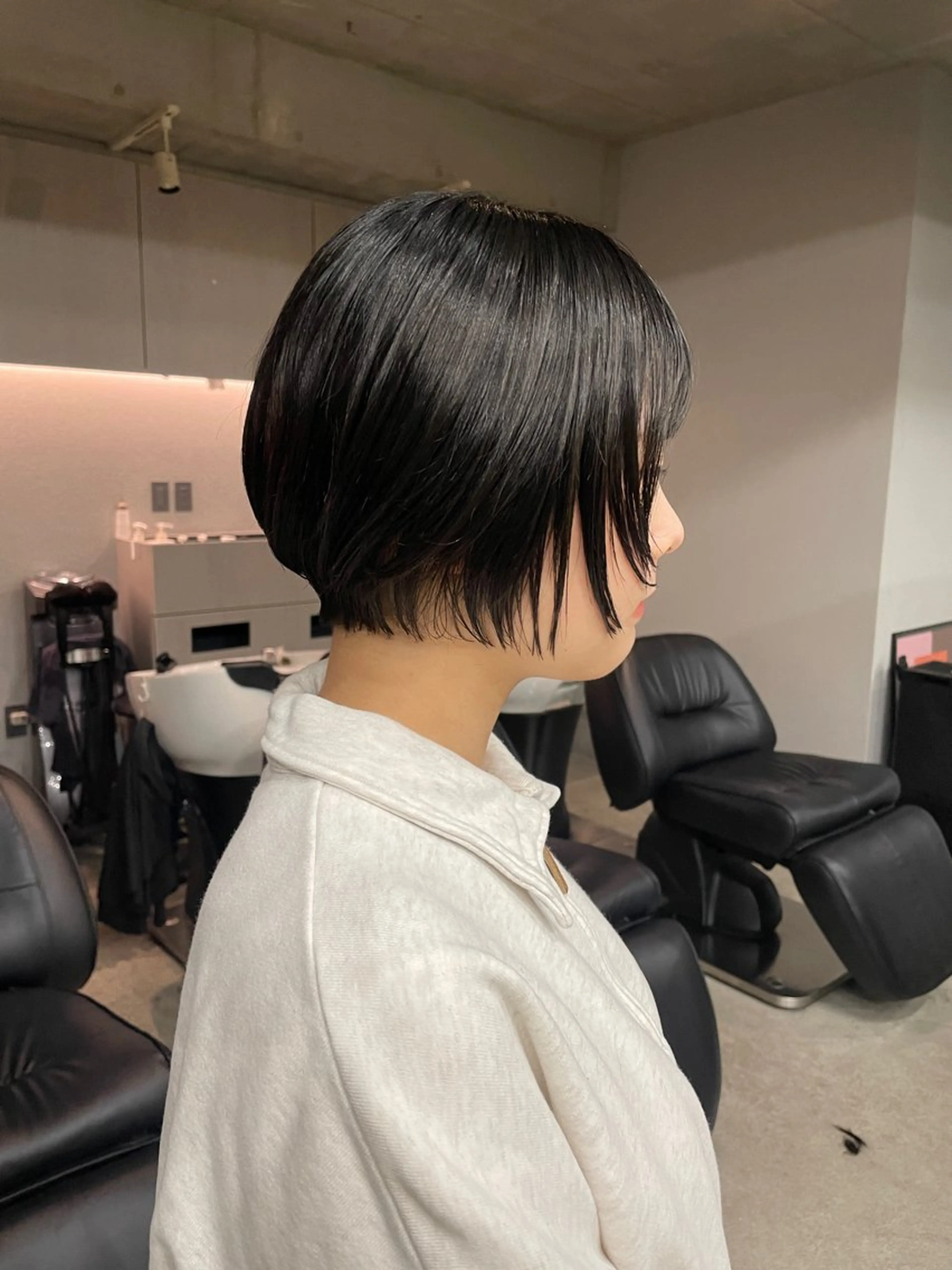 ショート カラー 榎本千夏 ・ショートカットのヘアスタイル