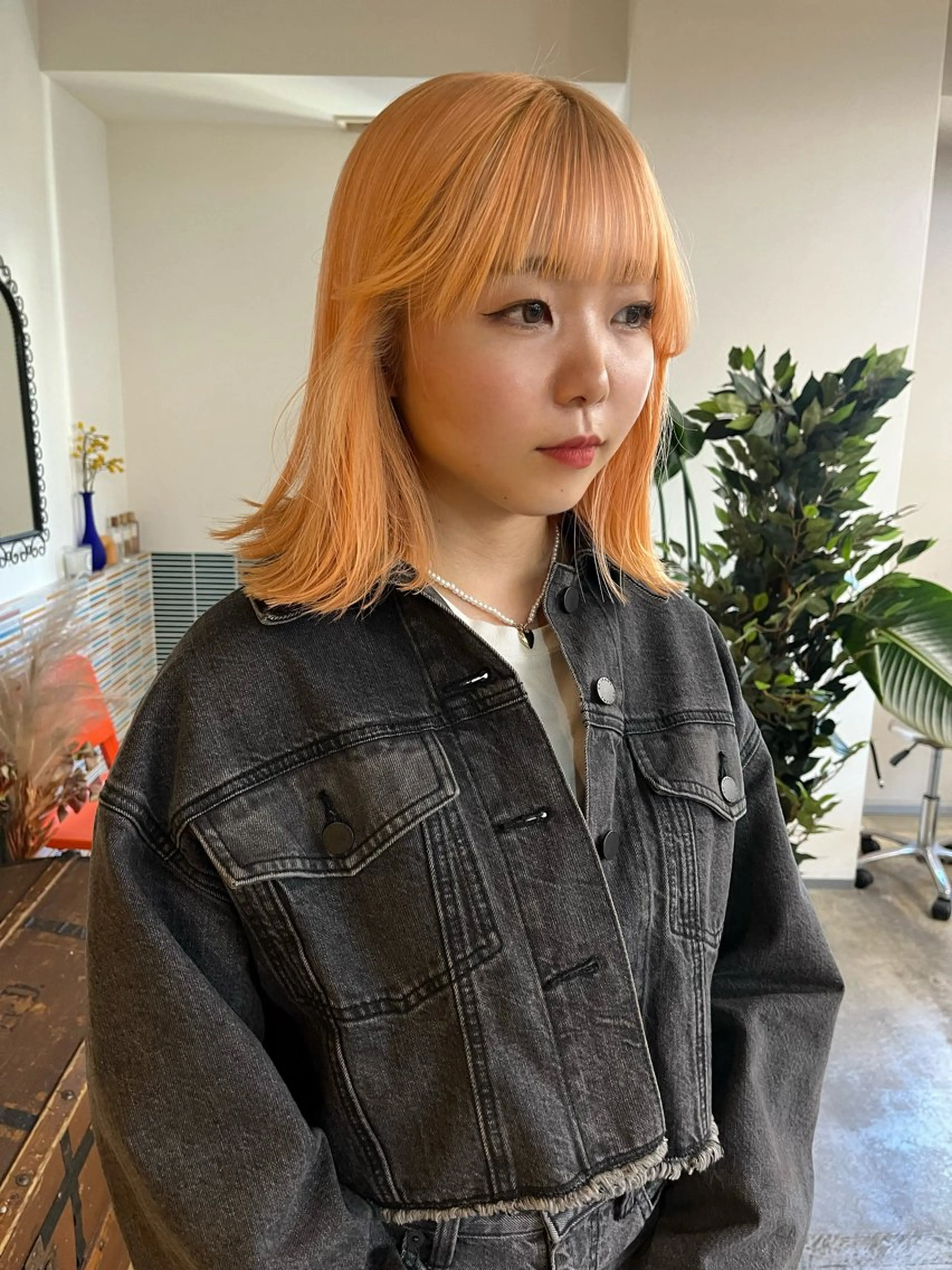 ミディアム カラー ブリーチ ブロンド オレンジ カット ヘアカラー トリートメント 🩷ハイトーン透明感 レイヤー🩷ユリカのヘアスタイル