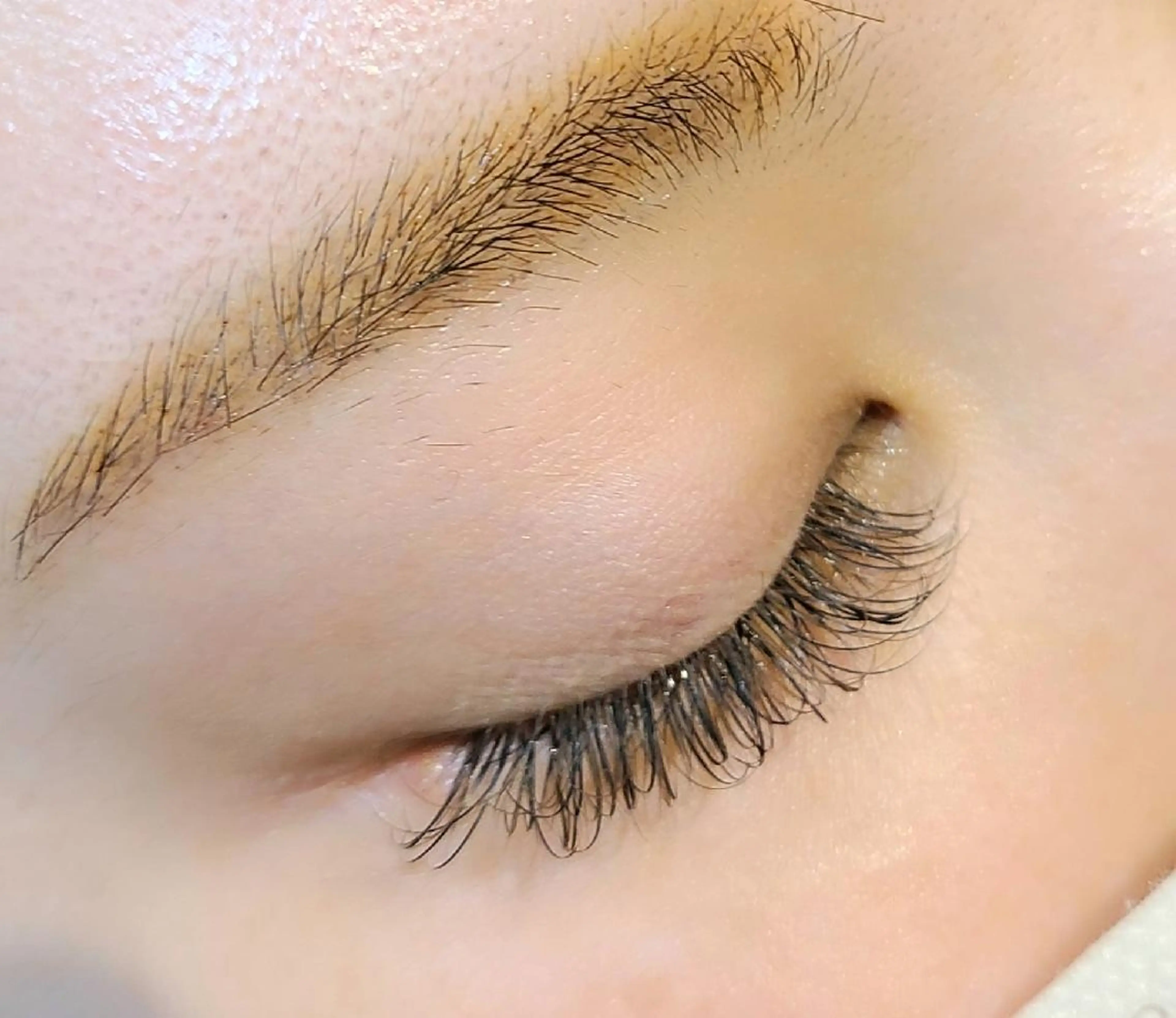 マツエク・マツパ カラーマツエク マツエク LASH BAR天王寺店所属・LASH BAR  友久のマツエク・マツパデザイン