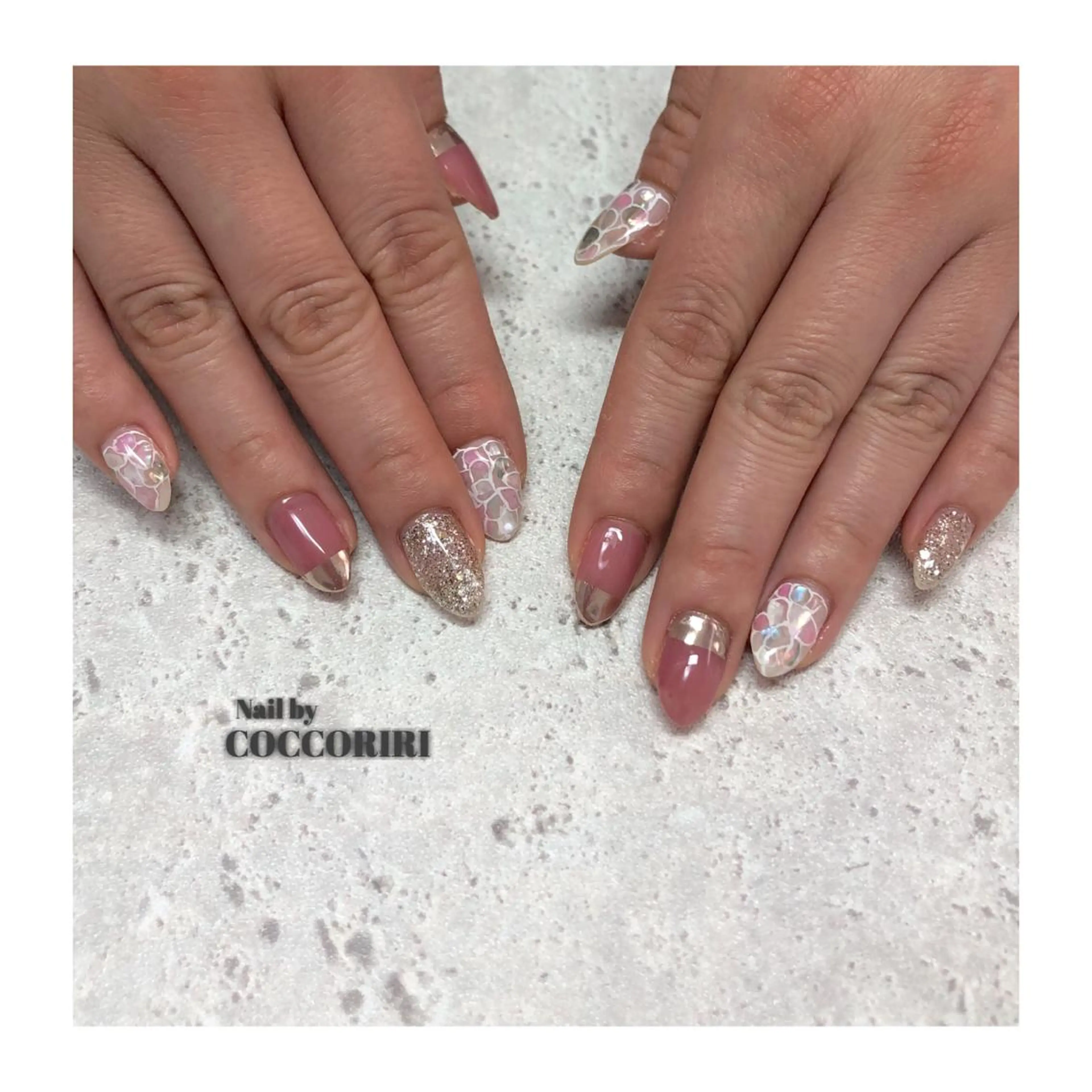 ネイル アートネイル グリーン 大理石ネイル(マーブル) ミラーネイル ニュアンスネイル ensowa✱laf NAILのネイルデザイン