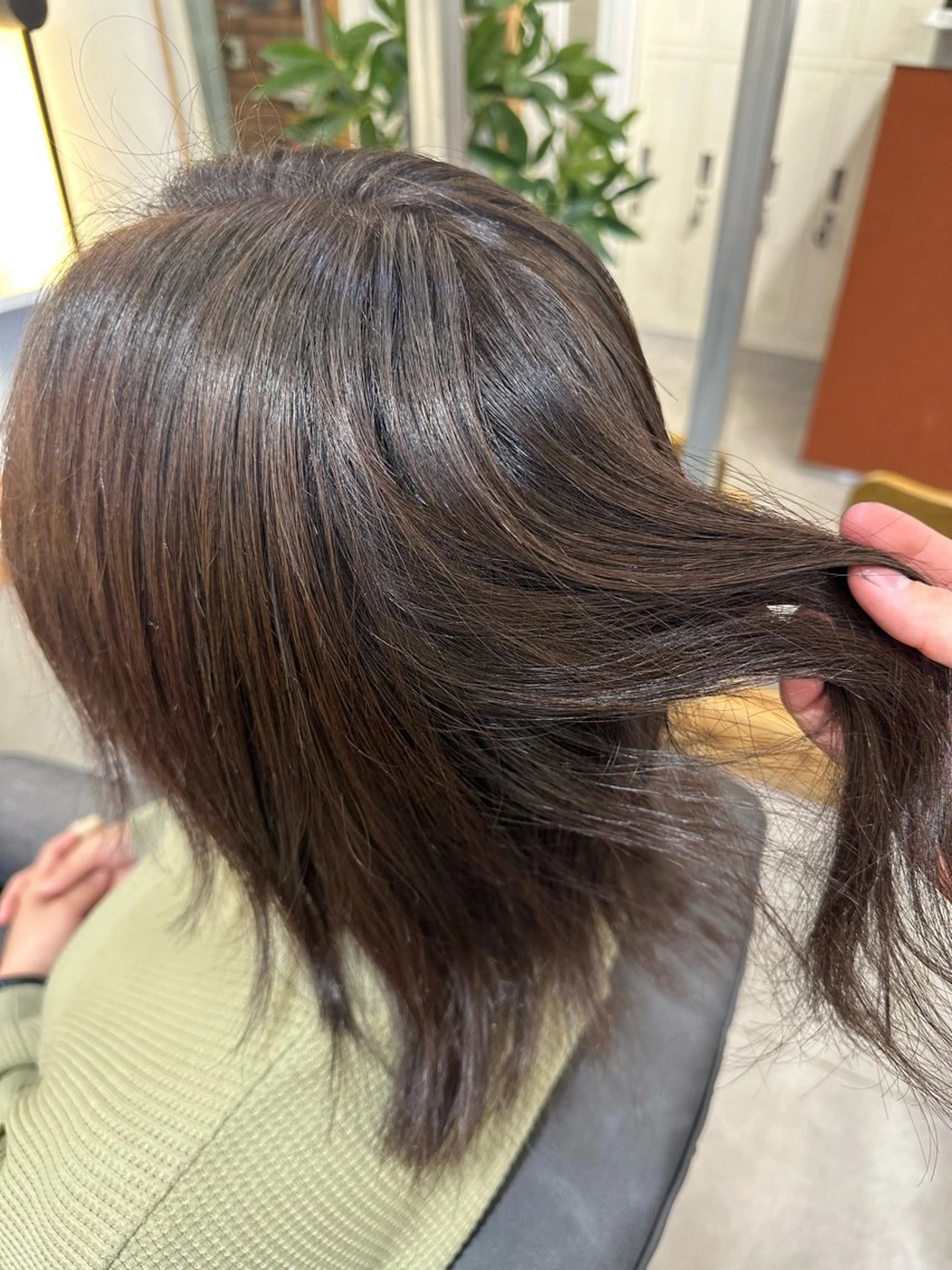 ミディアム ヘアカラー トリートメント リキ/縮毛矯正 /メンズカットのヘアスタイル