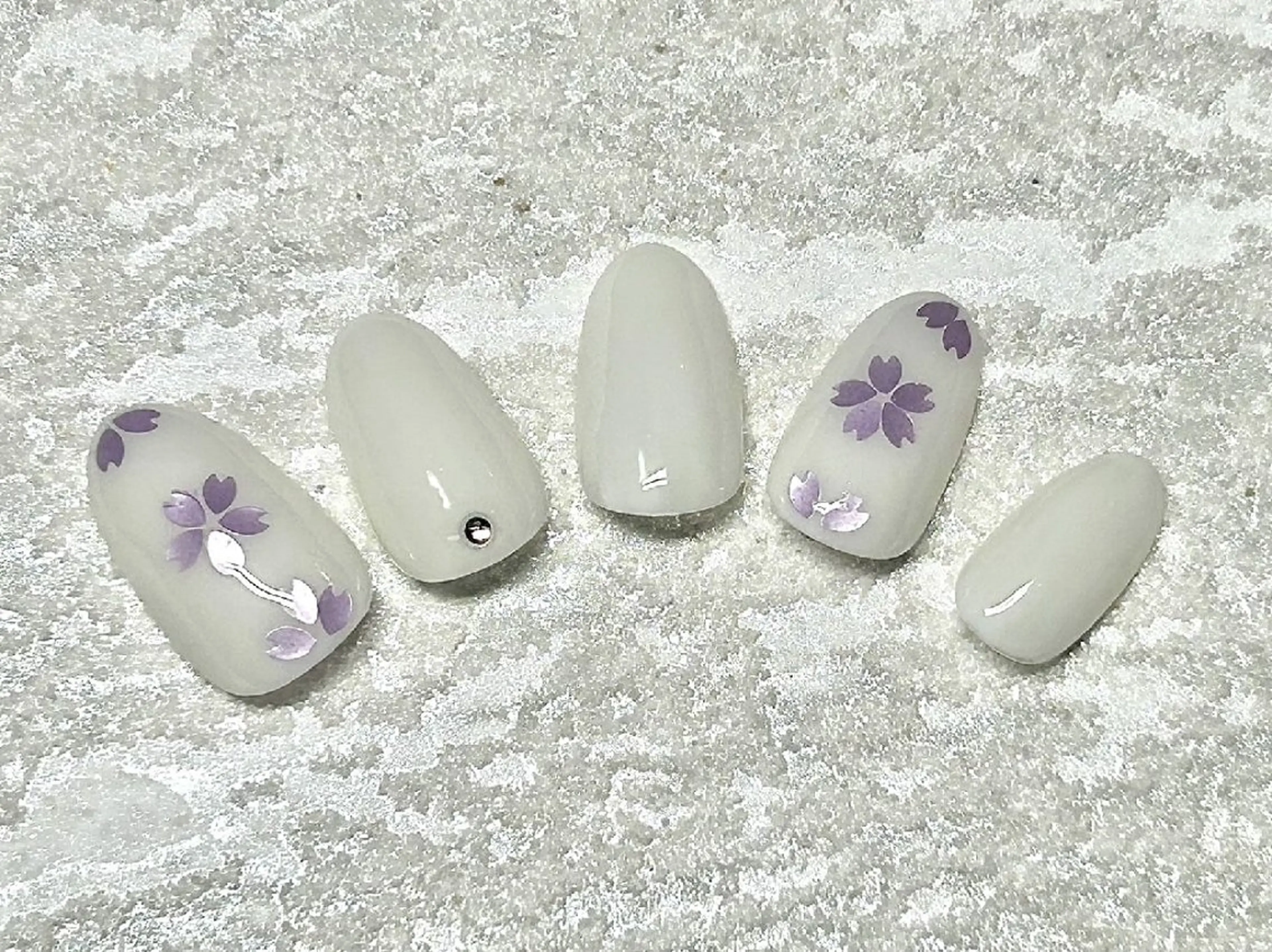 ネイル ニュアンスネイル ワンカラーネイル ハンドネイル JULIE NAILのネイルデザイン