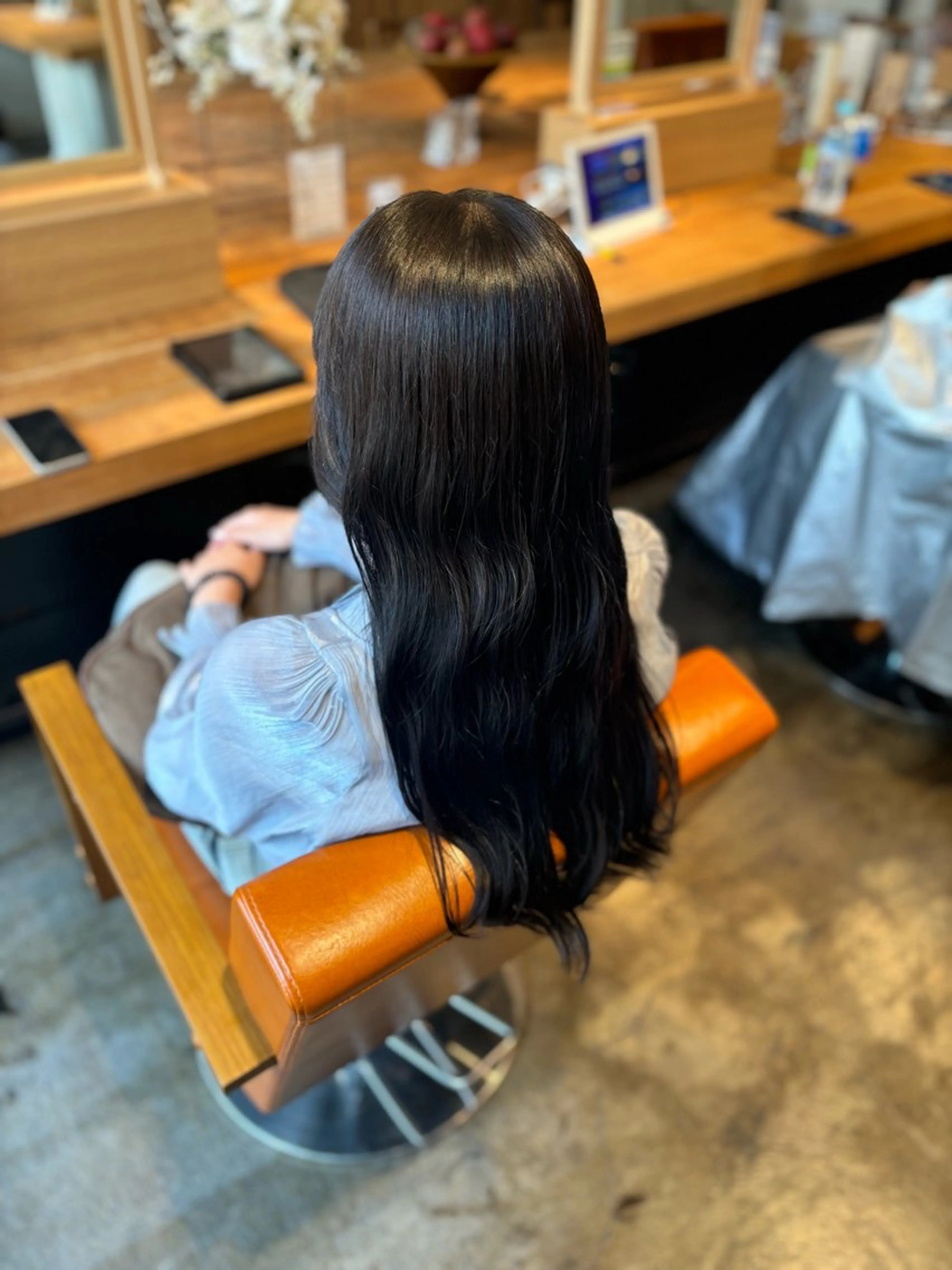 ロング カラー 髪質改善カラー ベージュ🤎YUMEのヘアスタイル