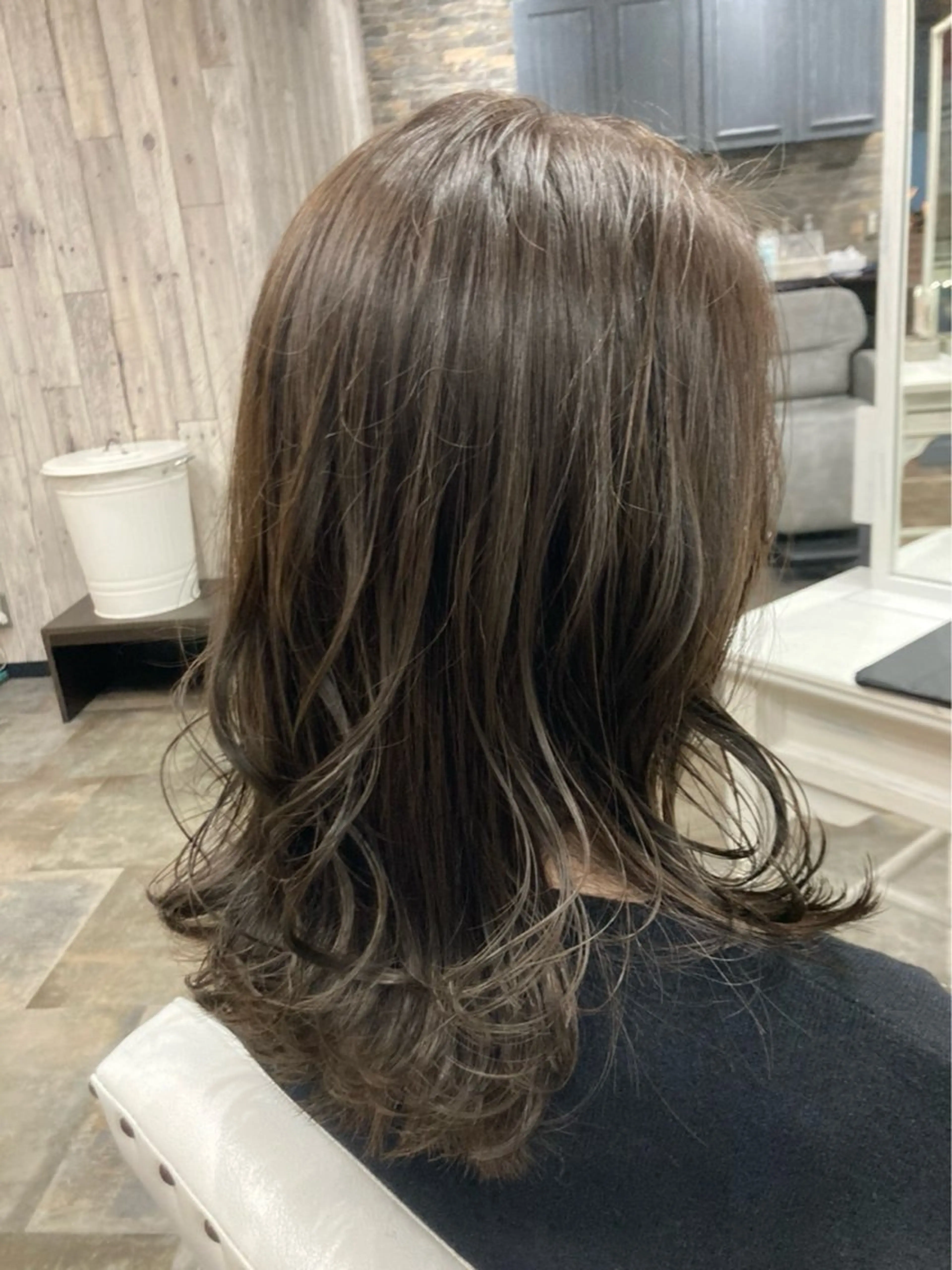 ミディアム ボブレイヤー ミディアムパーマ ミストバング ボブ ハイライト カット ヘアカラー トリートメント The Apartment of Solon Citta 船橋609所属・髪質改善/美髪/個室 /マンツーマン/ハラのヘアスタイル