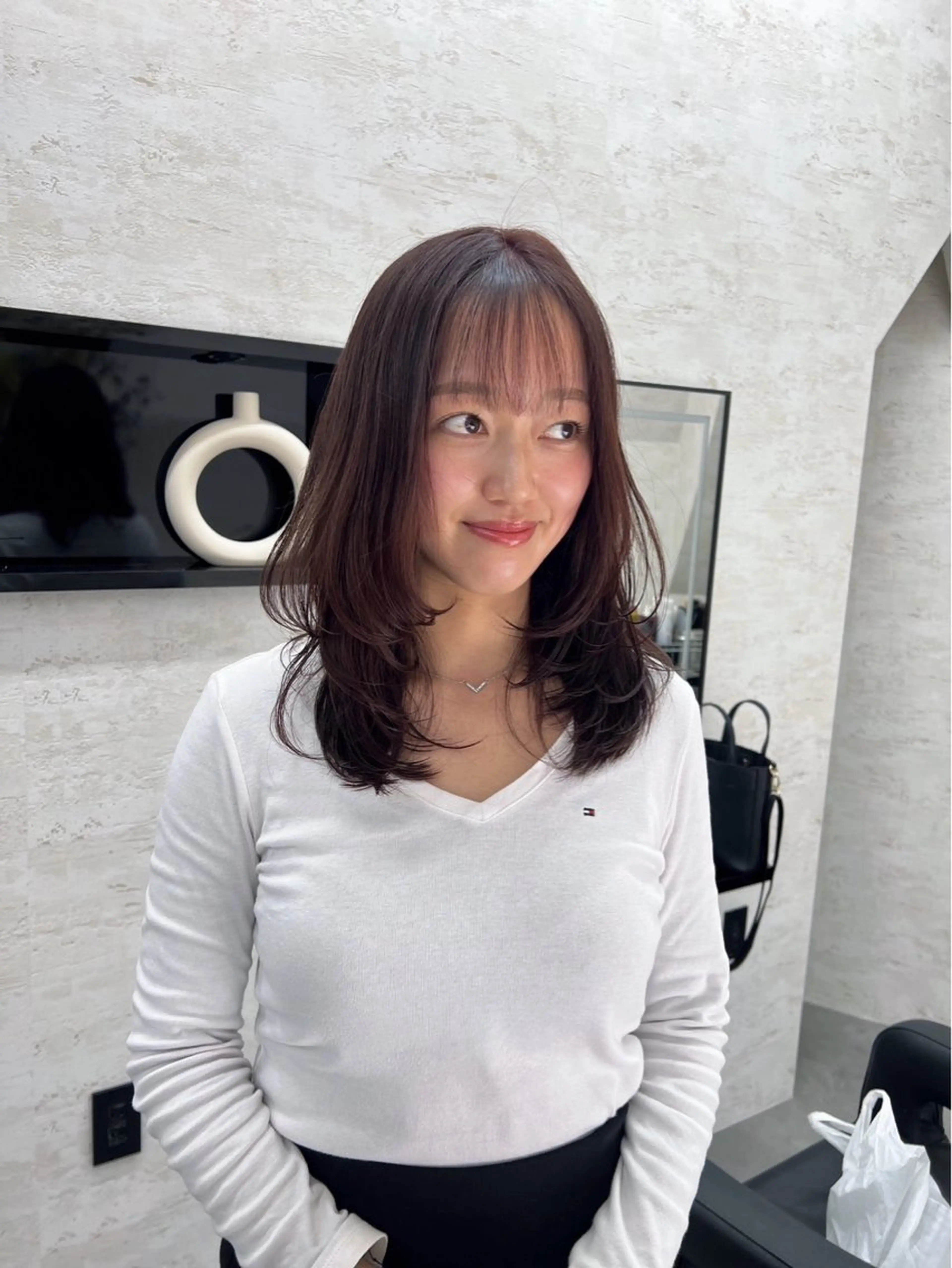ミディアム カラー ブリーチ ハイトーンカラー 韓国風ヘア レイヤーカット Lay/カラーリスト Myuukaのヘアスタイル