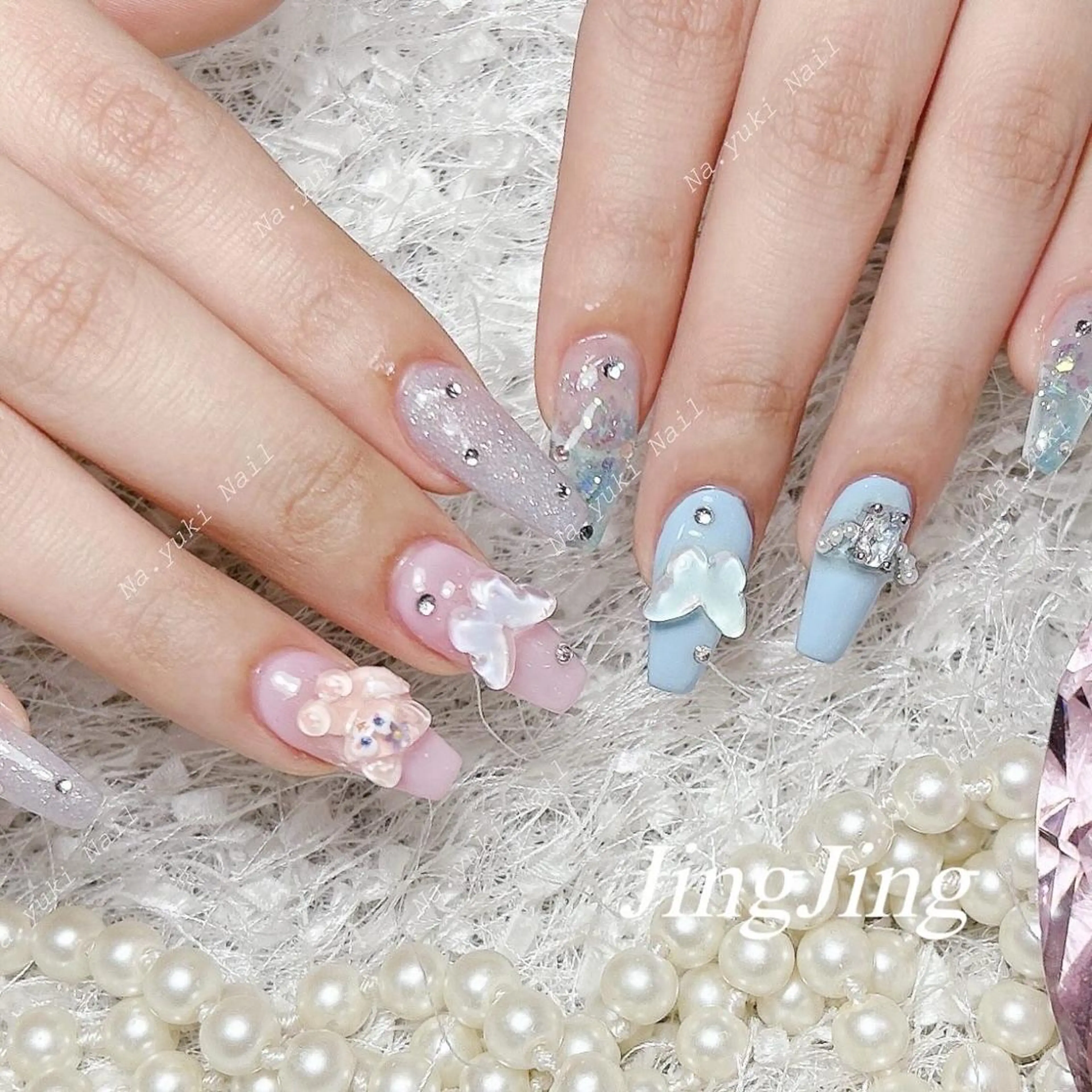 ネイル ハンドネイル ハンドケア 🦋 Queenieのネイルデザイン