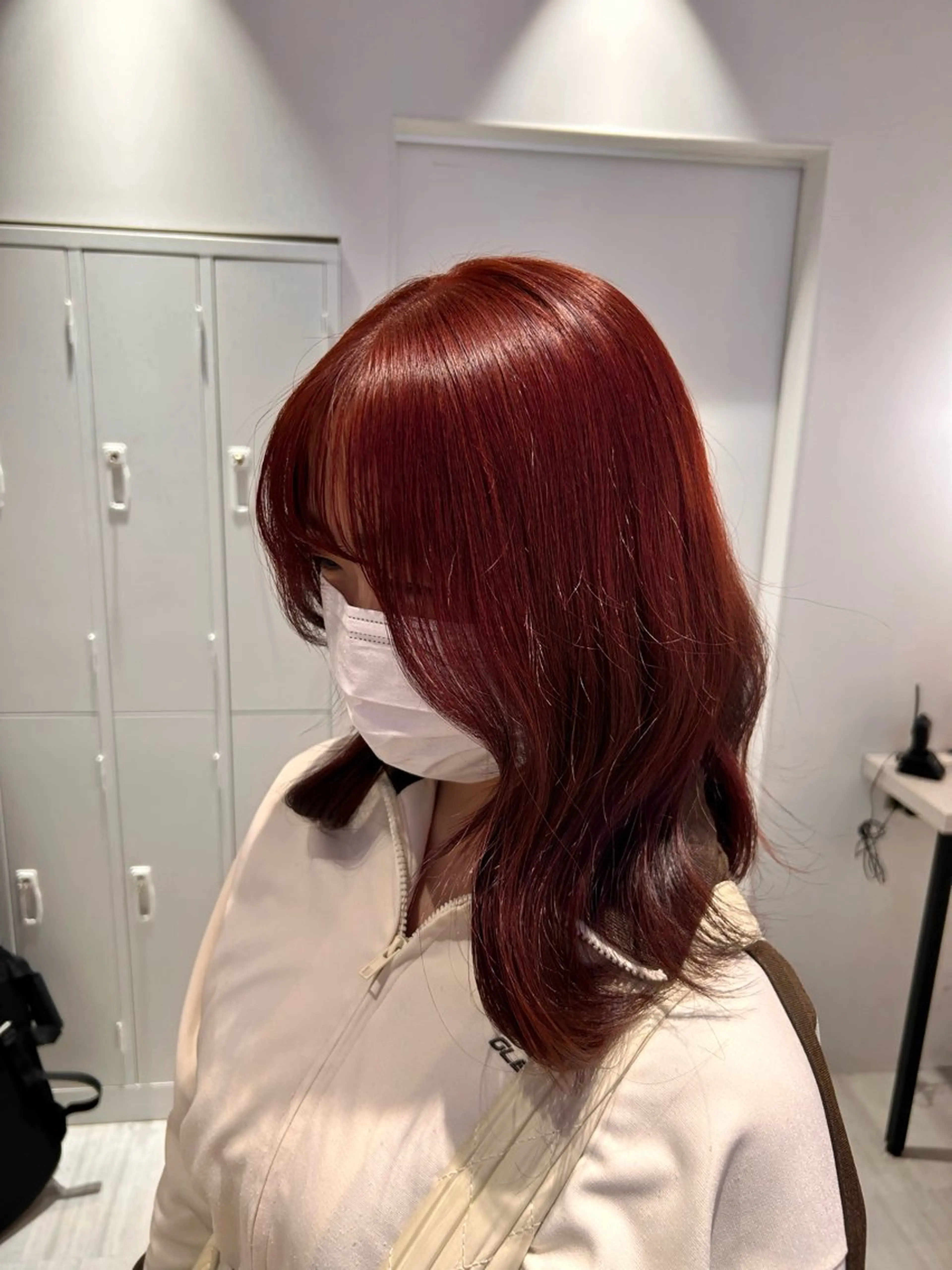 ミディアム カラー レッドカラー ヘアカラー ひかり iconのヘアスタイル