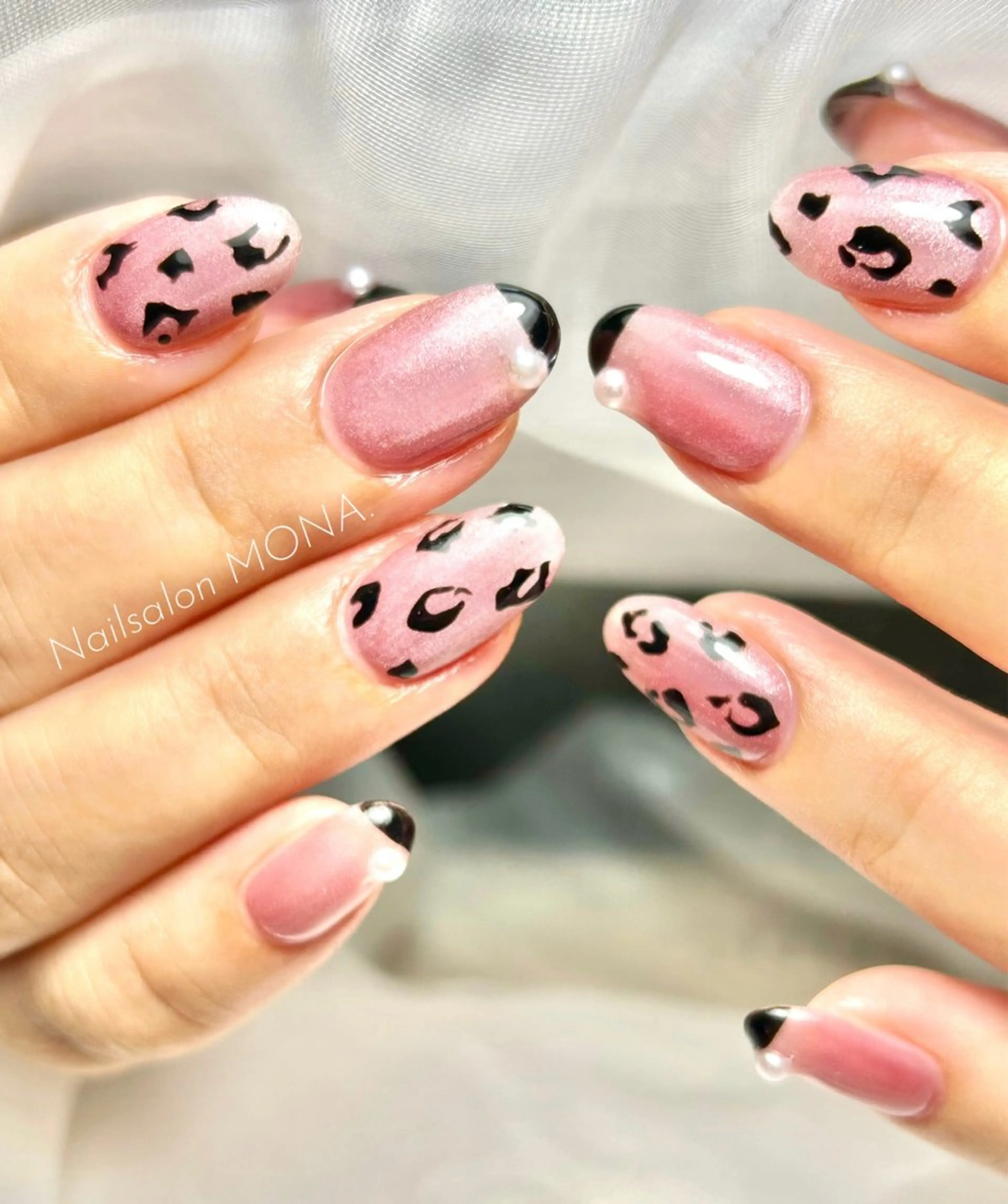 ネイル アニマル柄 マグネットネイル ハンドネイル Nailsalon MONA.のネイルデザイン