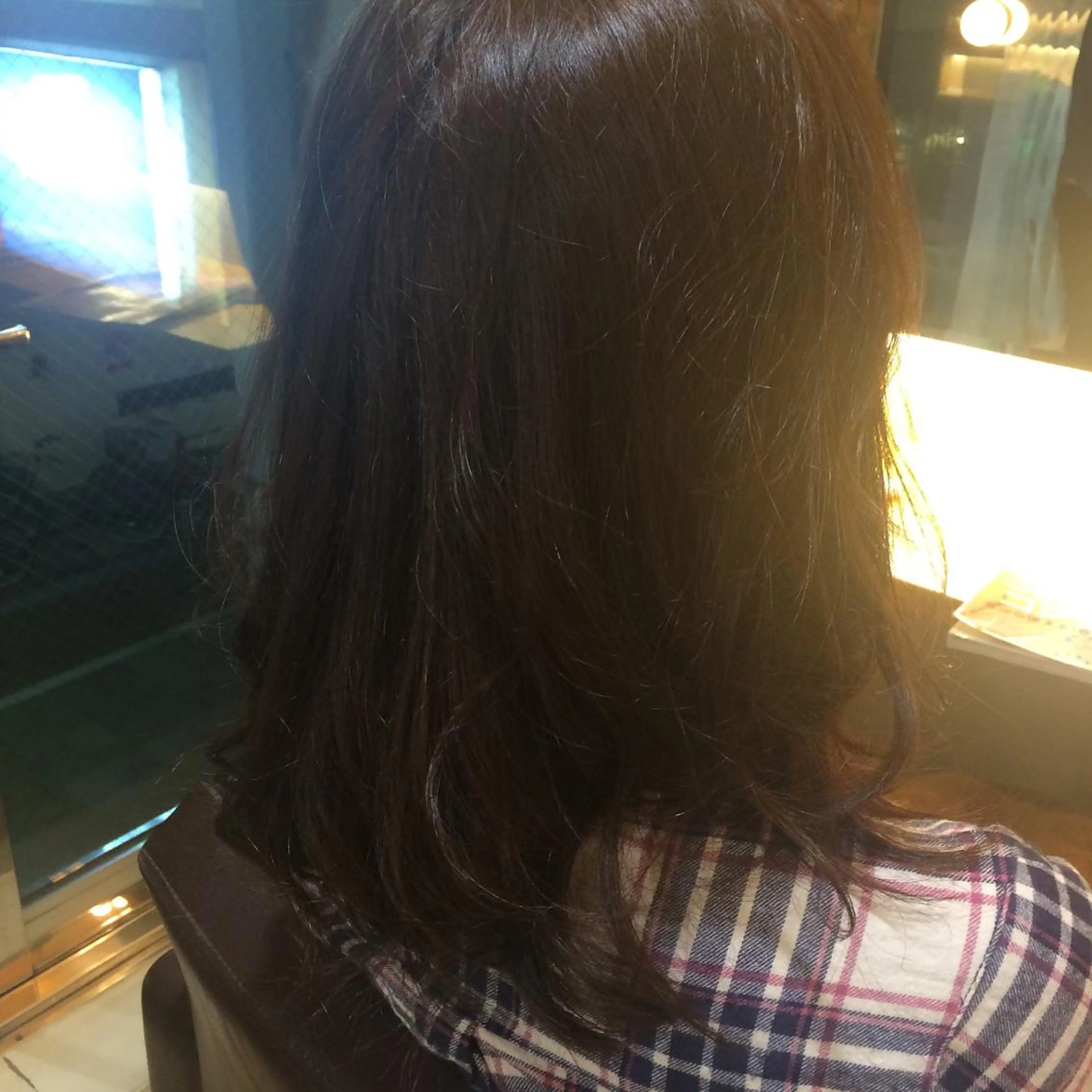 ミディアム カラー パーマ ヘアアレンジ カット ヘアカラー メンズパーマの巨匠 鈴木純のヘアスタイル