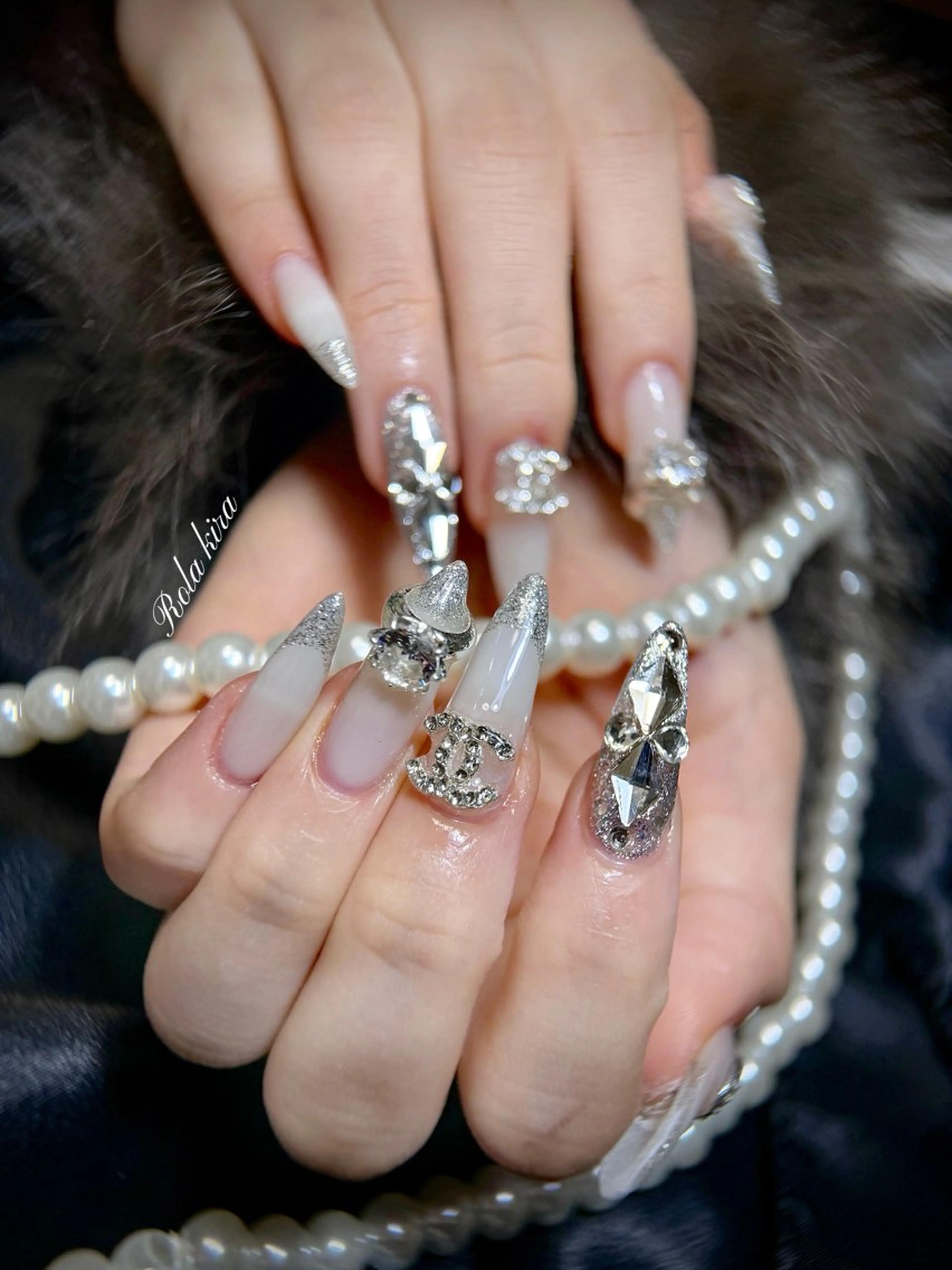ネイル チークネイル 長さ出し フレンチネイル ジェルネイル 韓国ネイル ハンドネイル Rola kira nail salon所属・Rola kira 麗のネイルデザイン