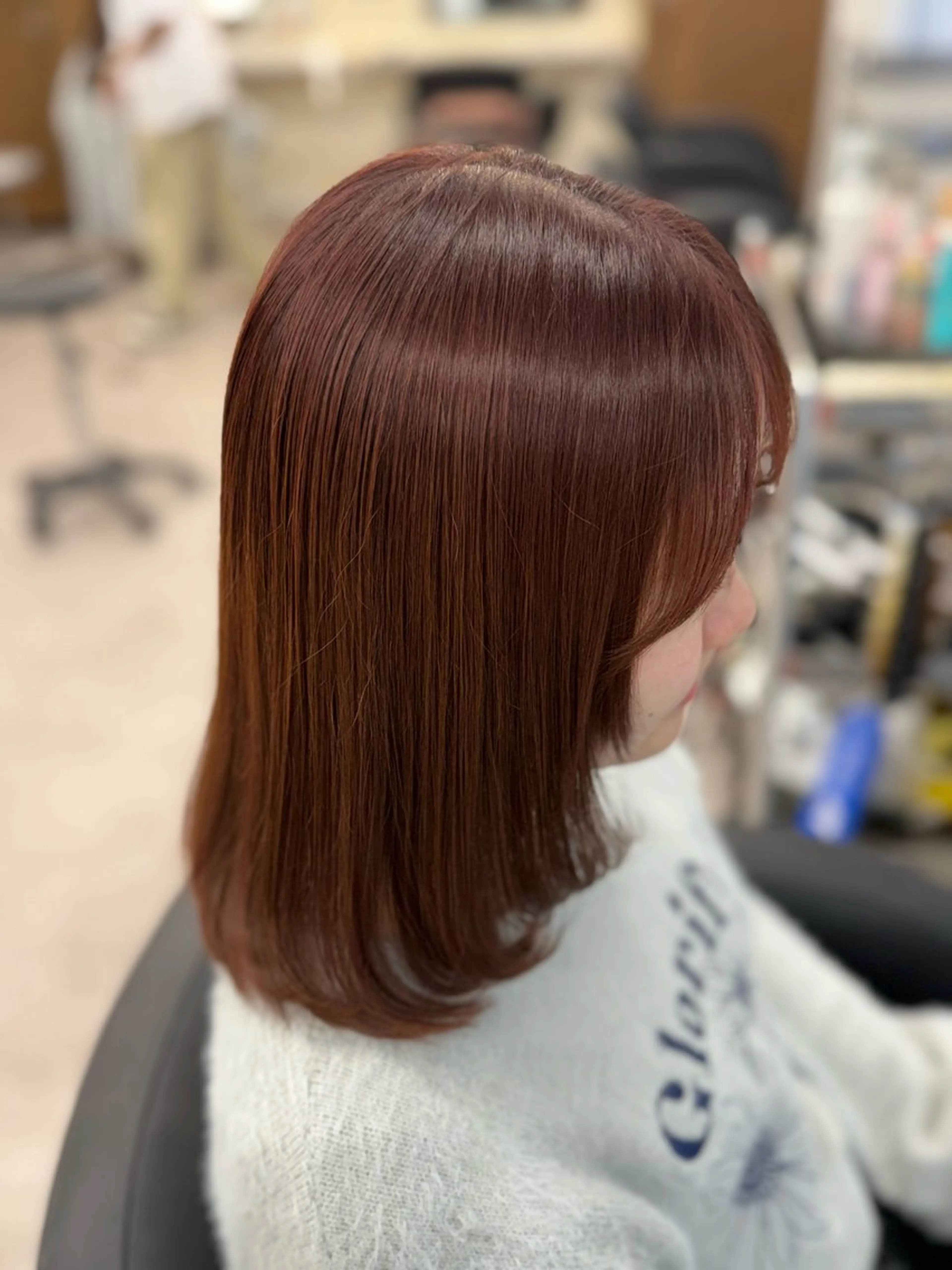 カラー カット ヘアカラー ひろせ ちかなのヘアスタイル