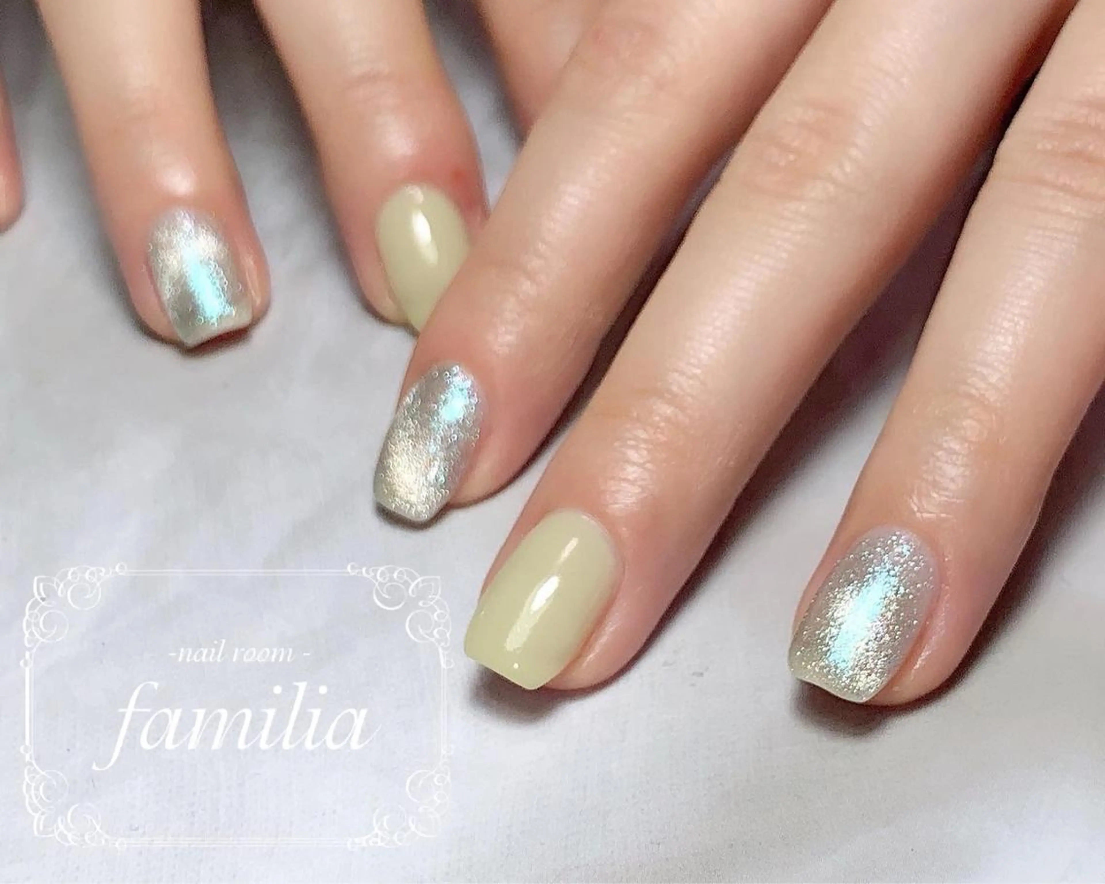ネイル マグネットネイル ハンドネイル -nailroom- familiaのネイルデザイン