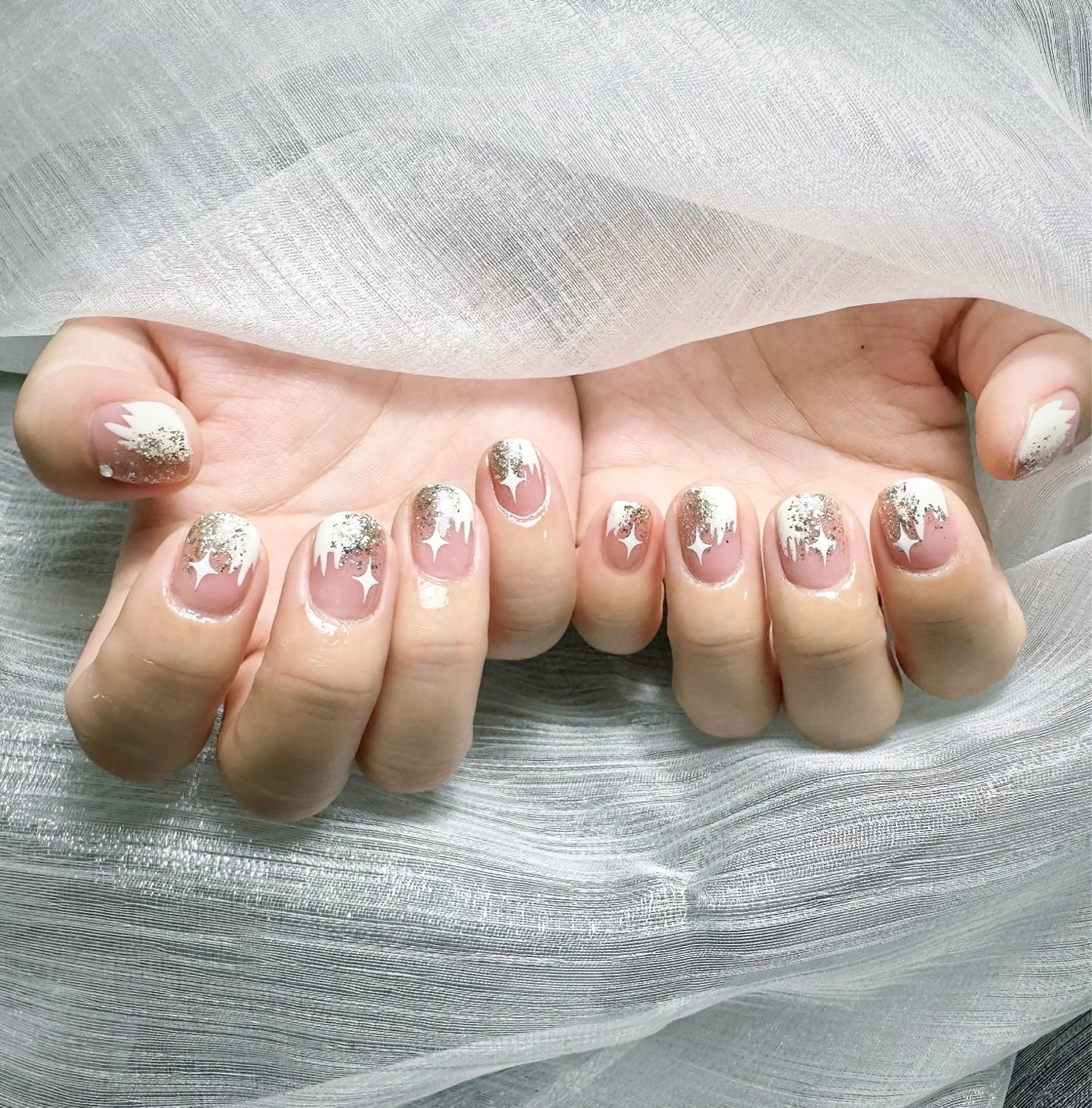 ネイル 長さ出し フレンチネイル グラデーション マグネットネイル マグネットフレンチ ハンドネイル ハンドケア ⭐️Dreamy Nail⭐️のネイルデザイン