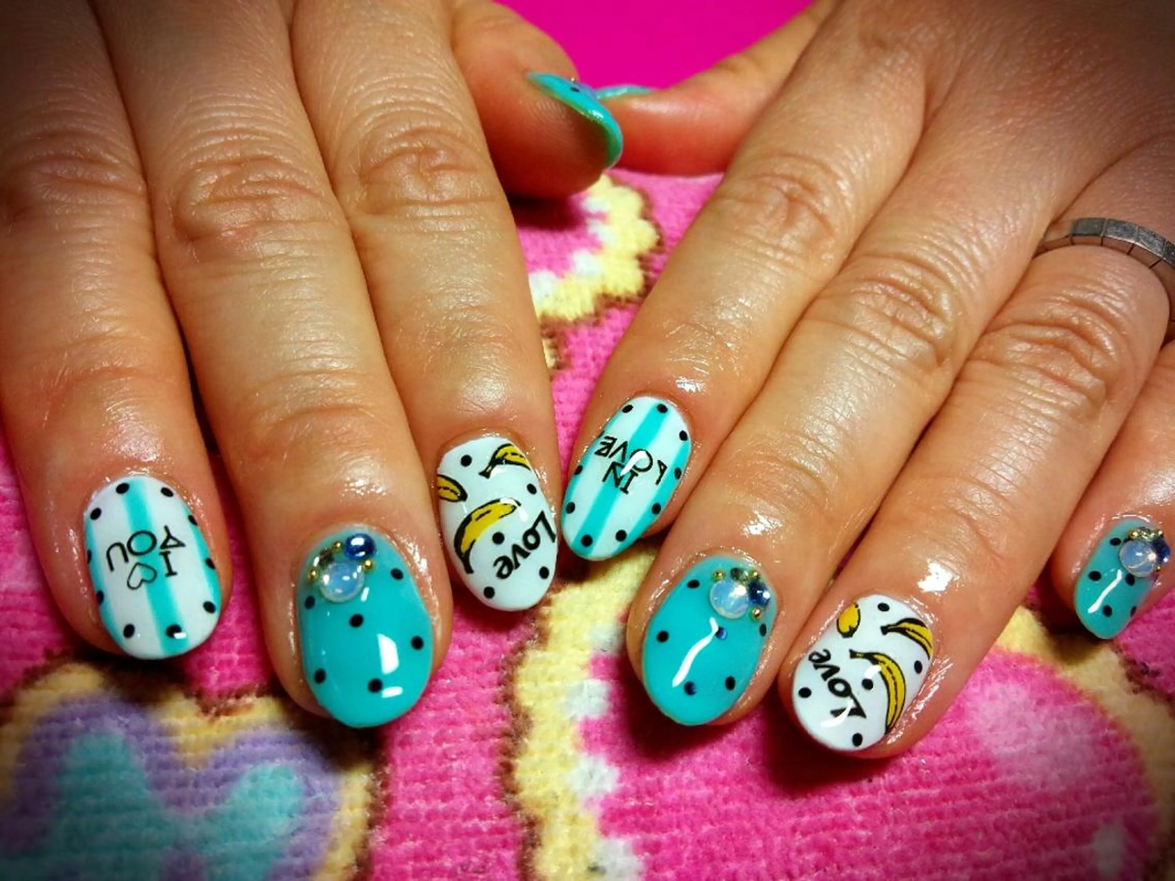 ネイル ボーダー ドット nail yukkoのネイルデザイン
