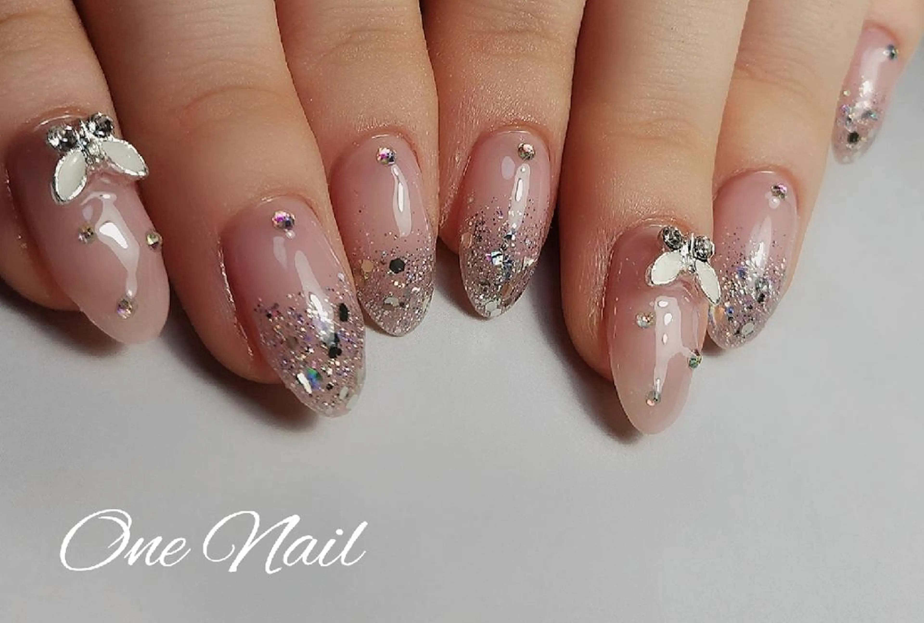 ネイル One nailのネイルデザイン