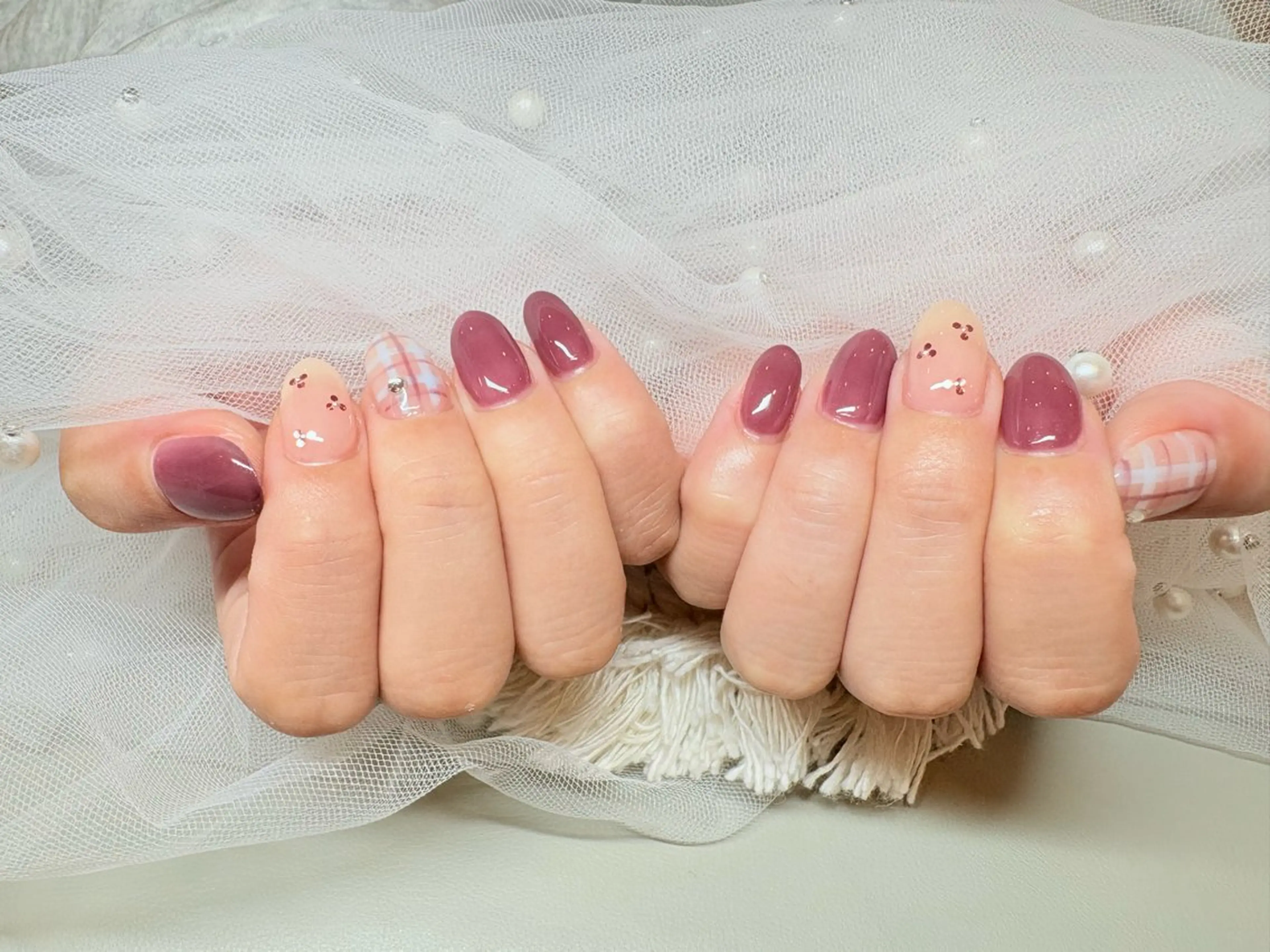 【HAND】(新人ネイリスト)(持ち込みアート4本)シンプルやり放題¥7980→3980 (ソフトジェルオフ¥550)の写真