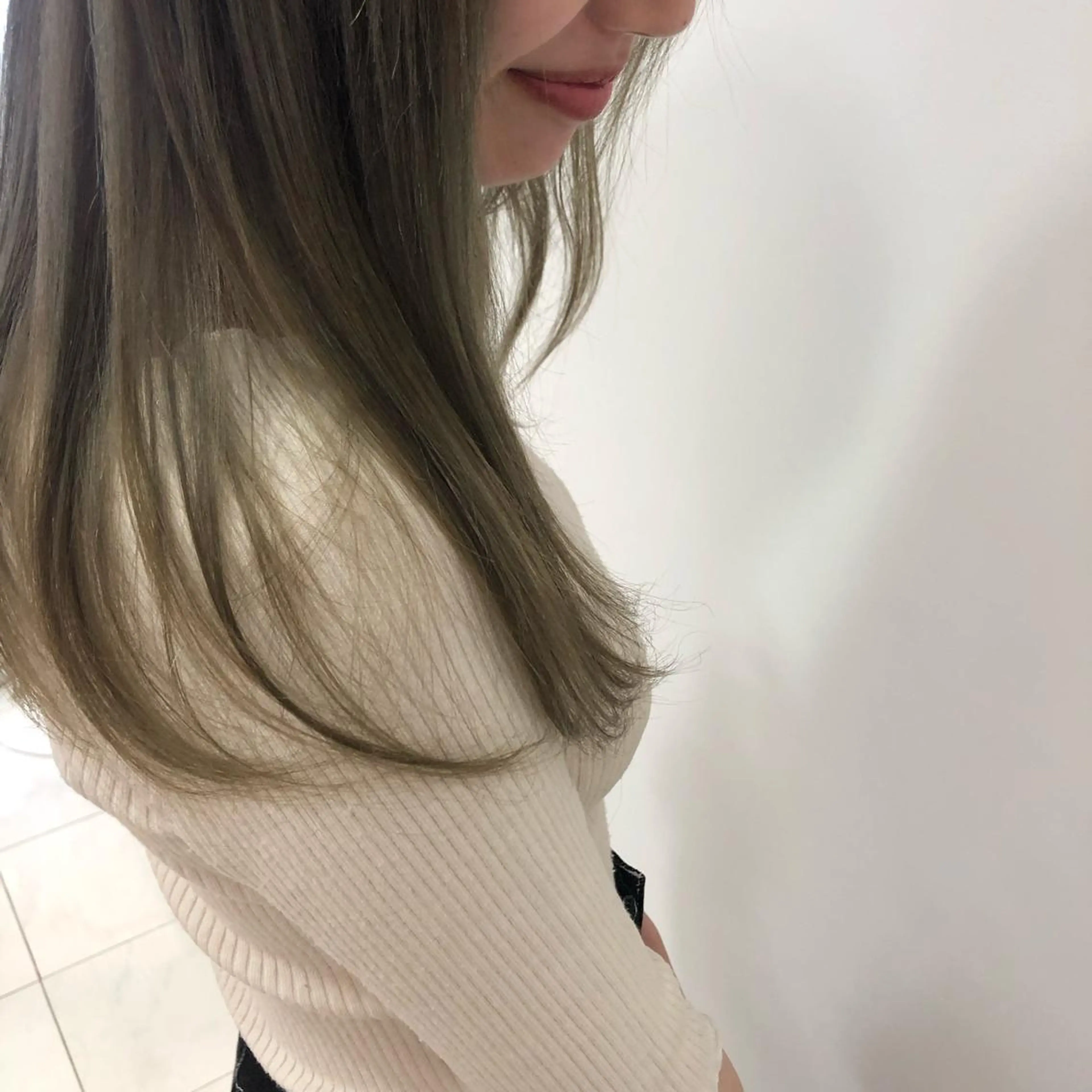 ロング カラー GLROW haruhiのヘアスタイル