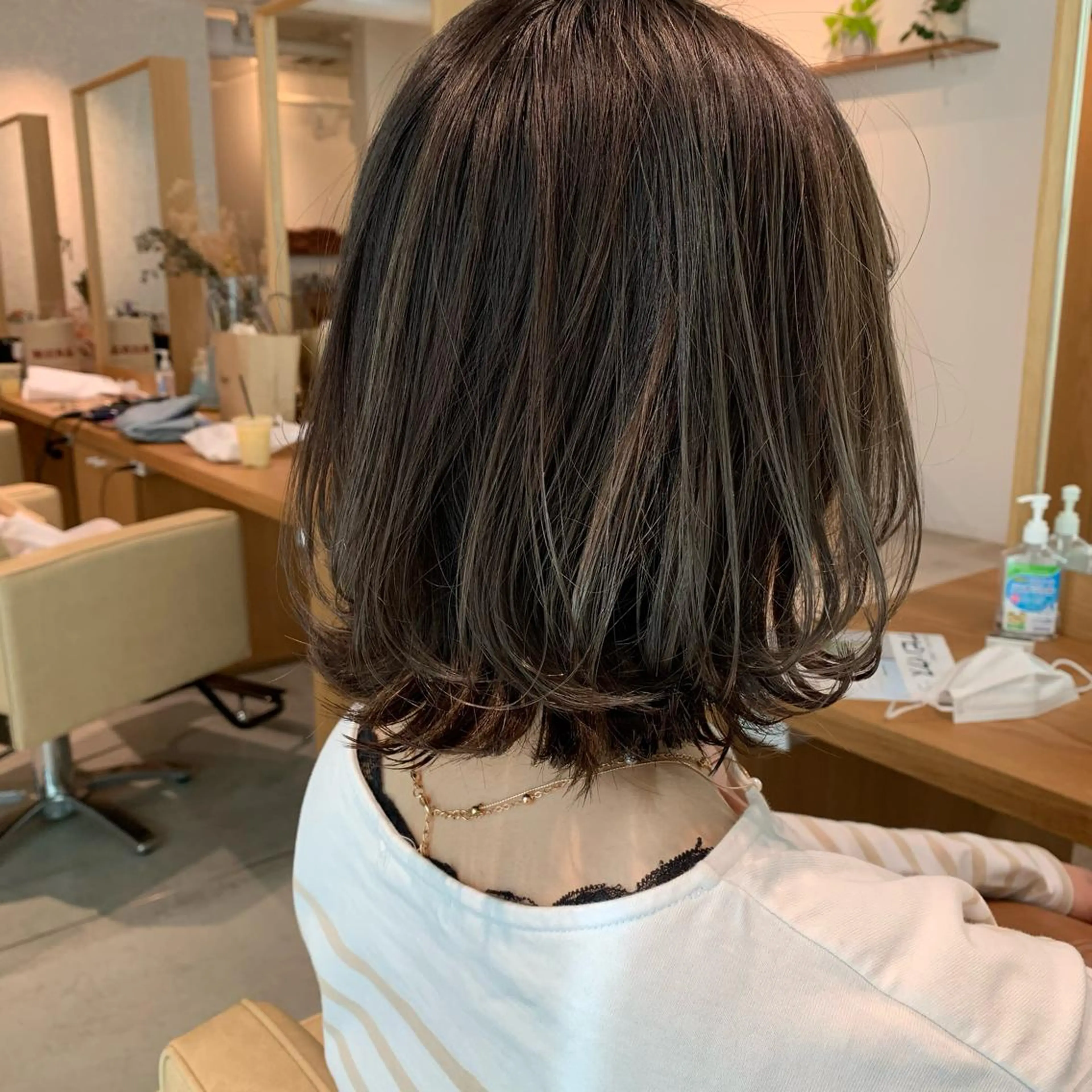 カラー ハイライトカラー さとう あやかのヘアスタイル