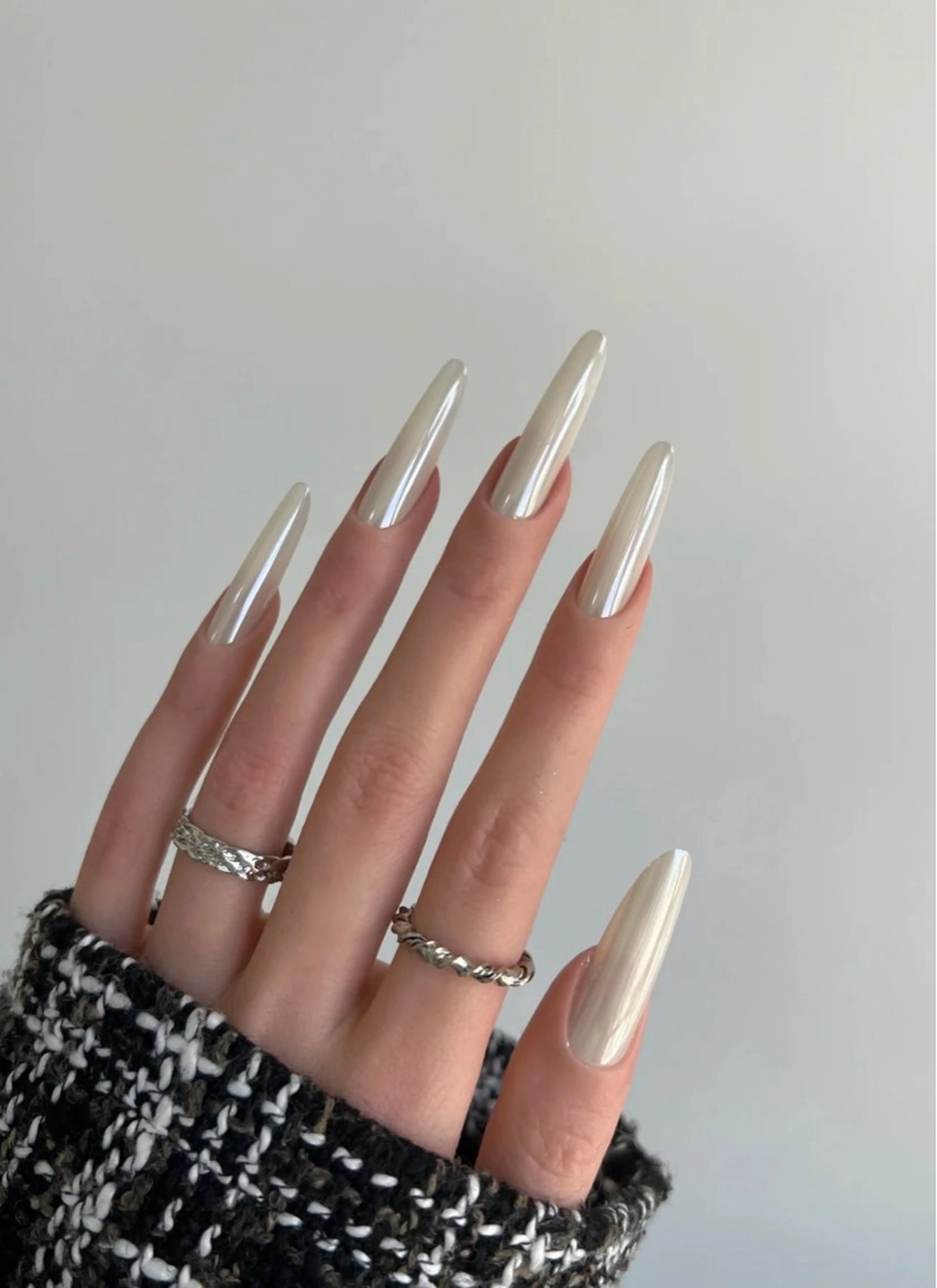 🪞/〔チップ長さ出し〕ミラーワンカラー💅ハンドネイルの写真