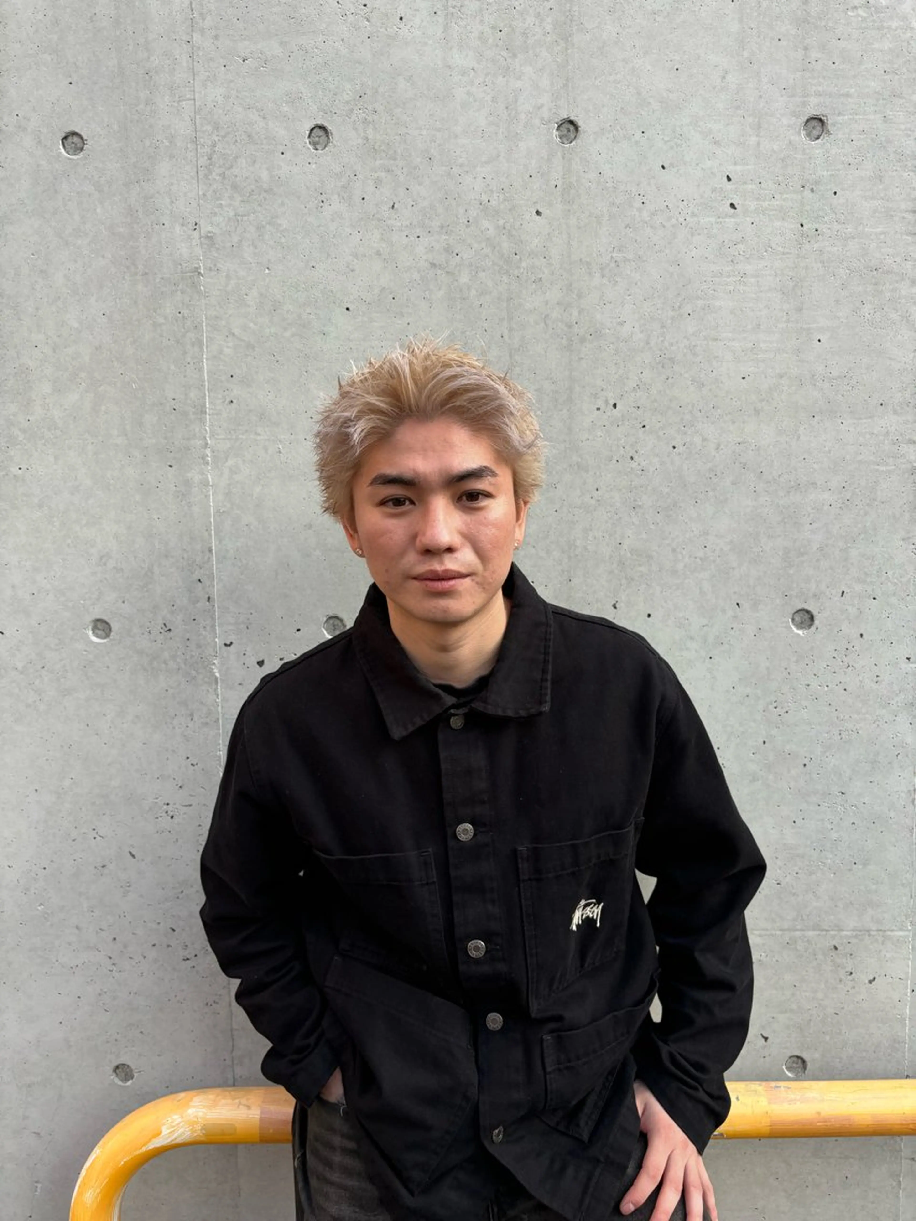カラー メンズ ベージュカラー ホワイトベージュ カット ヘアカラー メンズパーマ支配率 No.1🔥坂井那吏のヘアスタイル