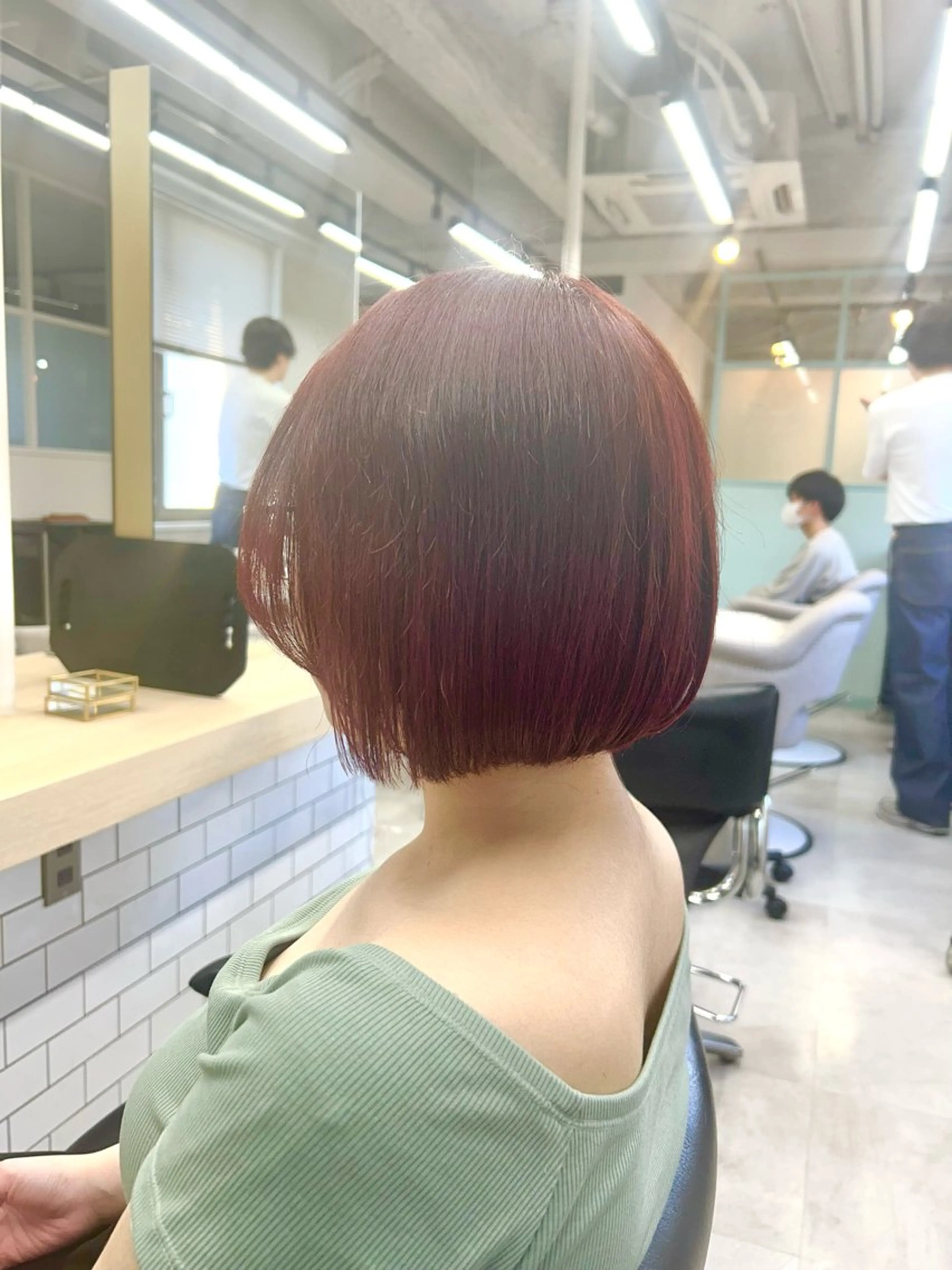 ショート カラー ボブ 小顔カット 🤍MIREA🤍 tocca茨木店のヘアスタイル