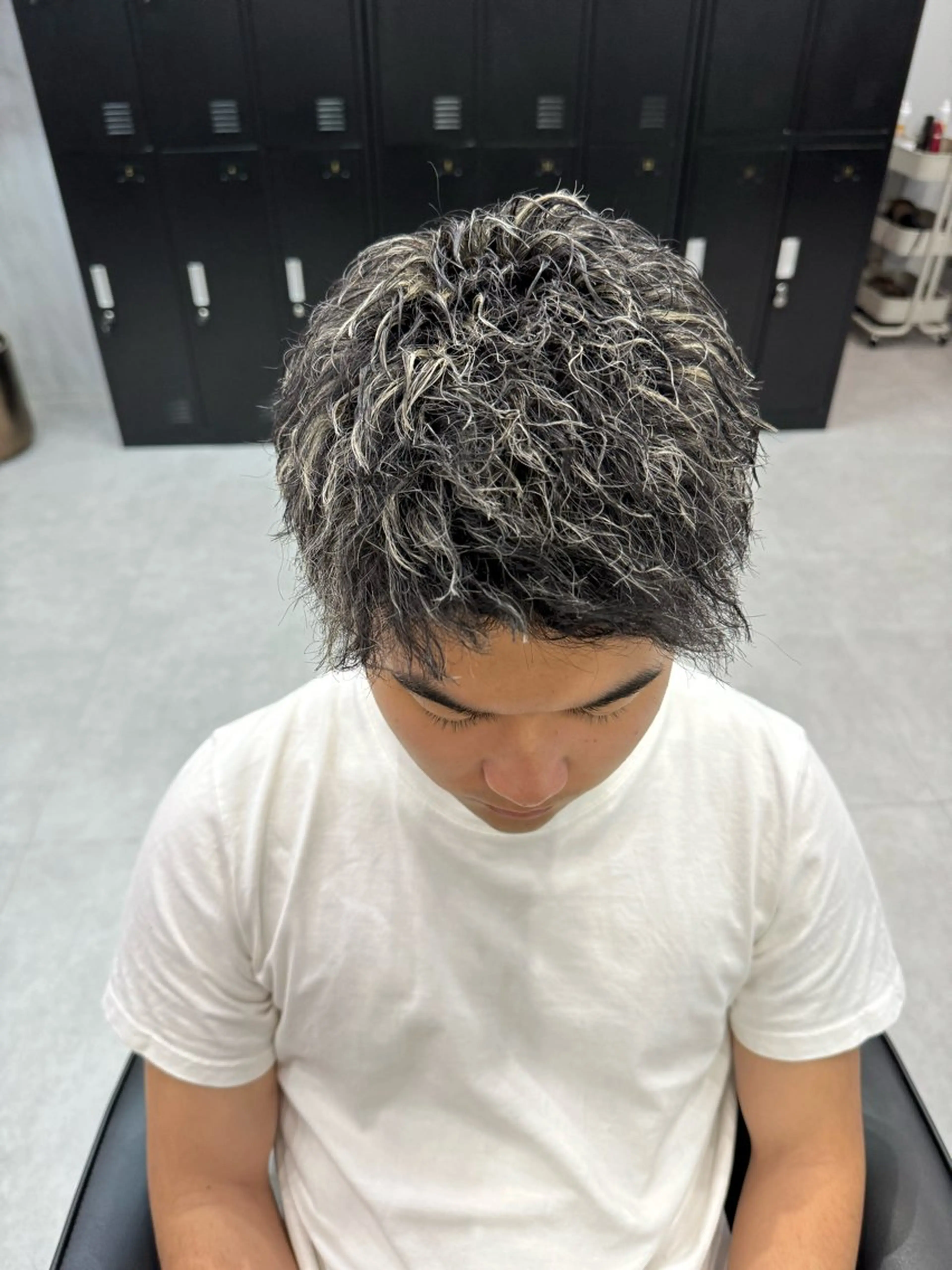 カラー パーマ メンズ カット ヘアカラー パーマ 金子勇希🔥パーマ 比率90%以上🔥のヘアスタイル