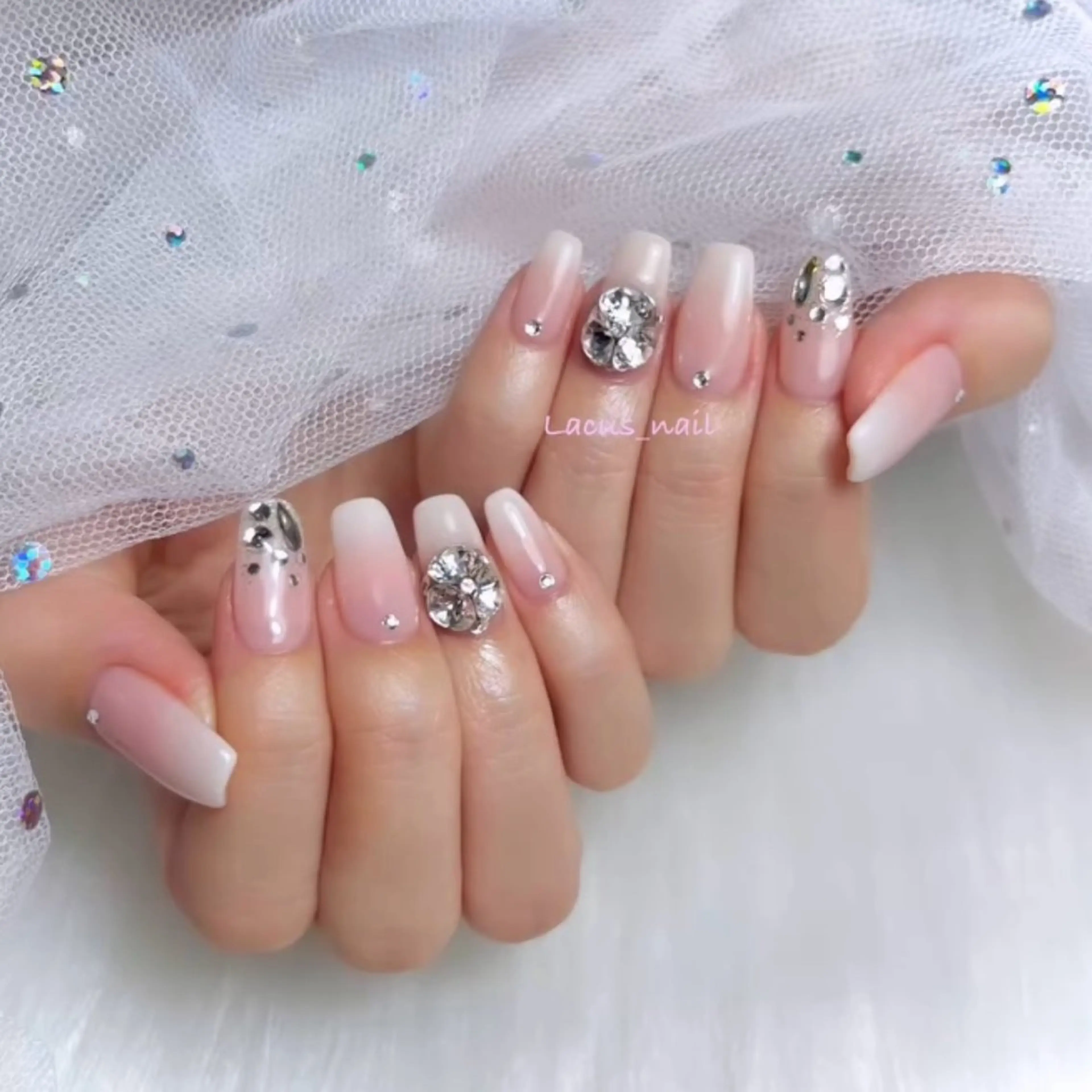 ネイル アートネイル ジェルネイル Nail Salon Lacusのネイルデザイン