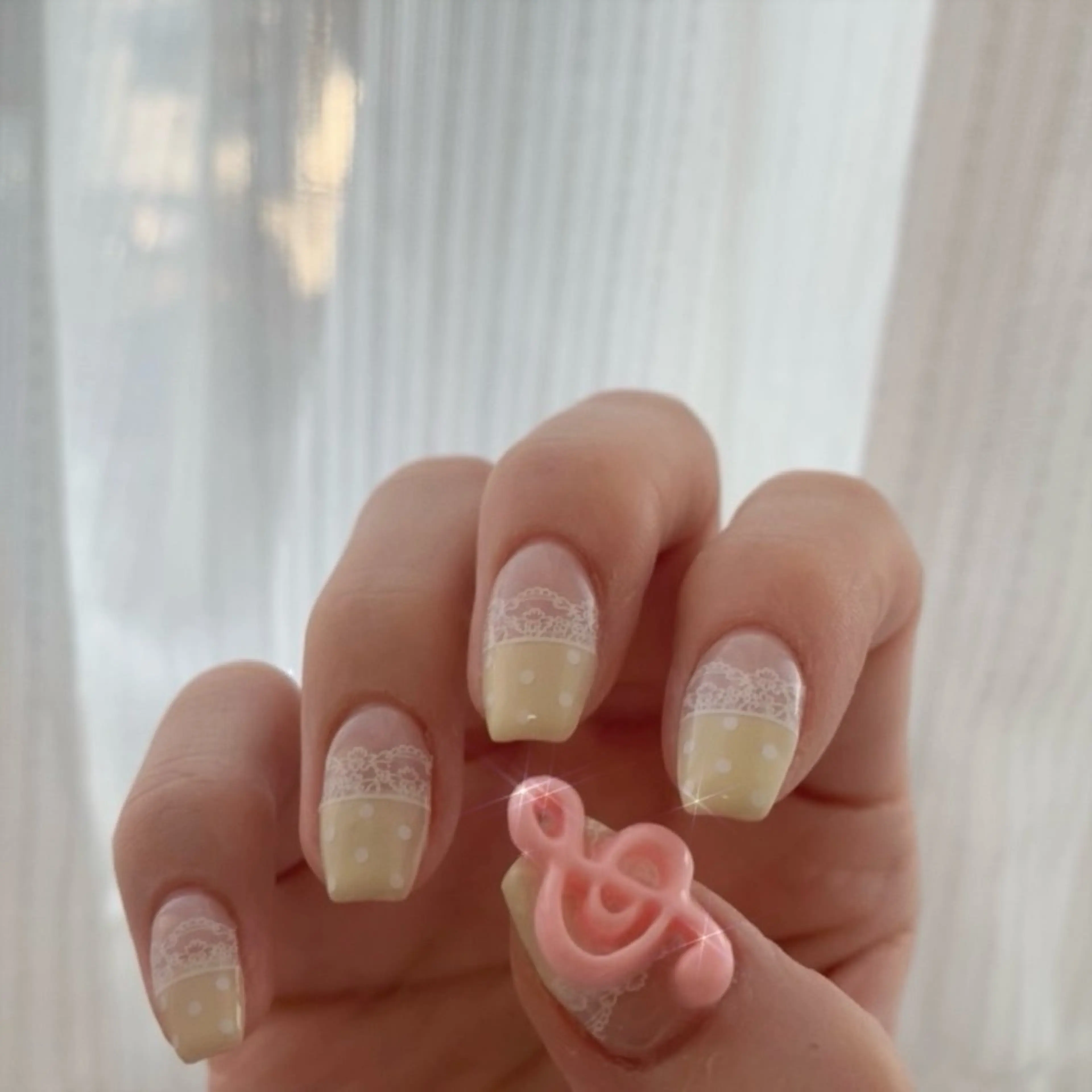 ネイル ハンドネイル share salon RURU所属・⭐︎ hiyoriのネイルデザイン