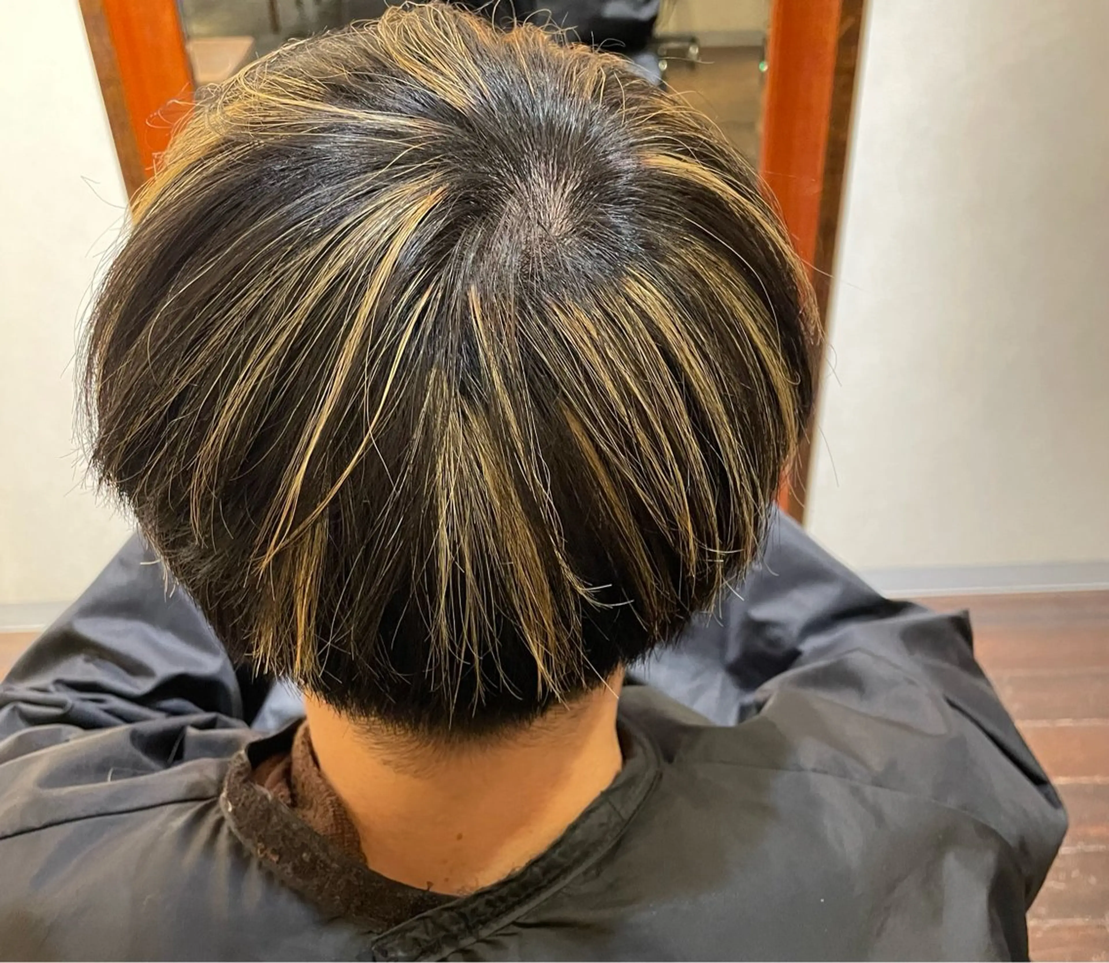 ショート メンズ ヘアカラー 加藤 龍星のヘアスタイル