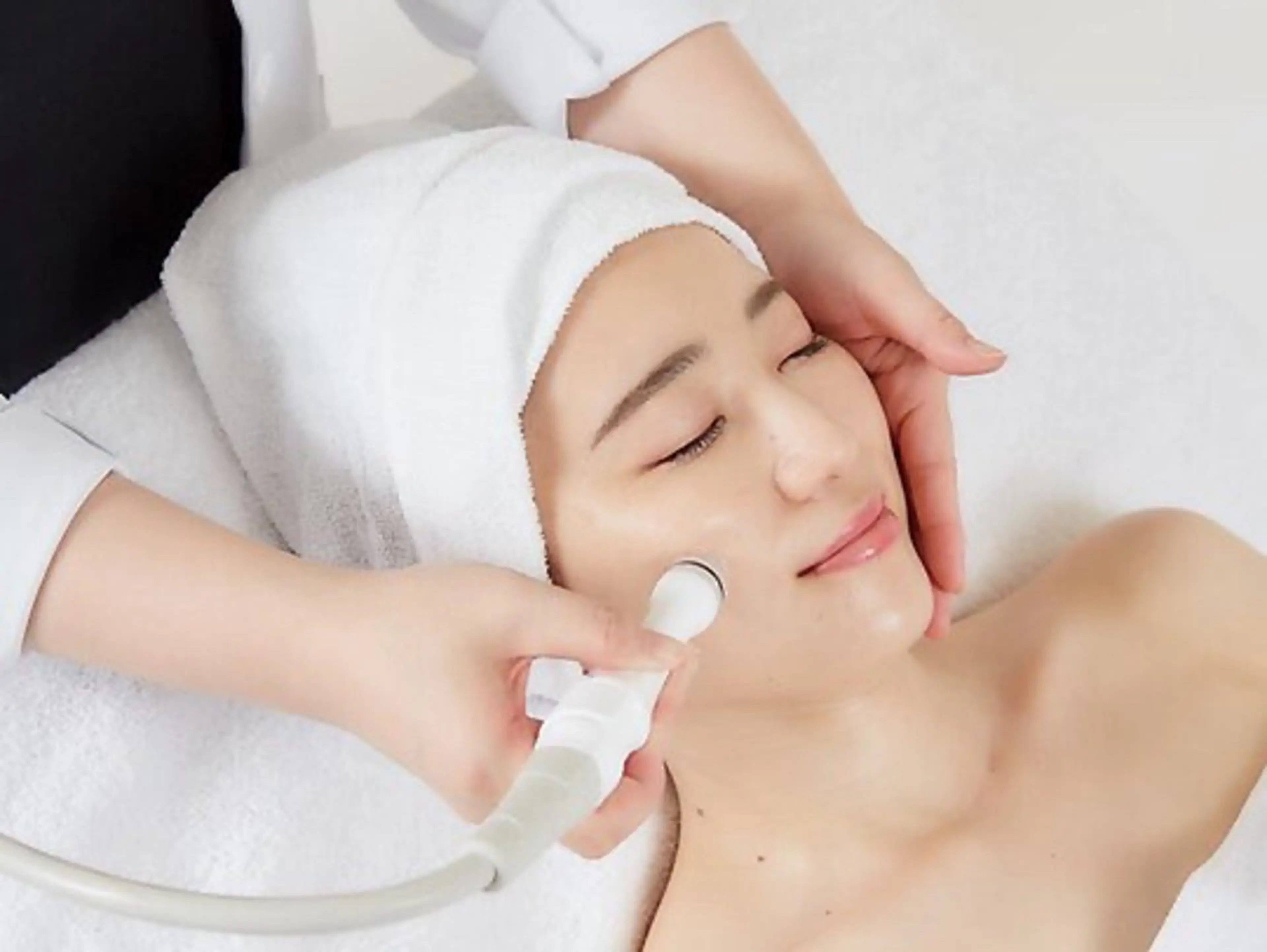 ハイドラ毛穴洗浄☆毛穴の汚れやくすみが気になる方に☆の写真