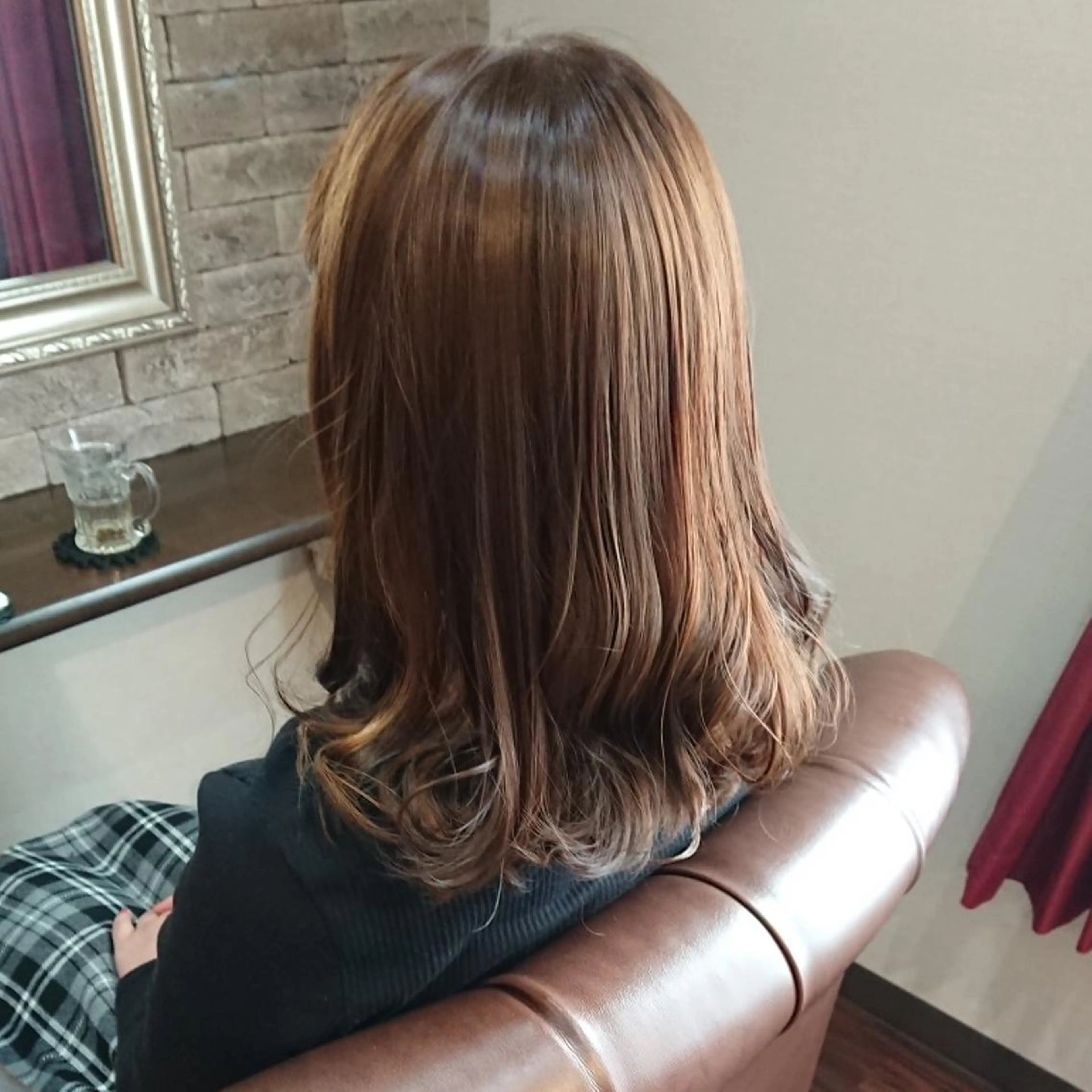 ミディアム カラー 美髪 カラーリストのヘアスタイル