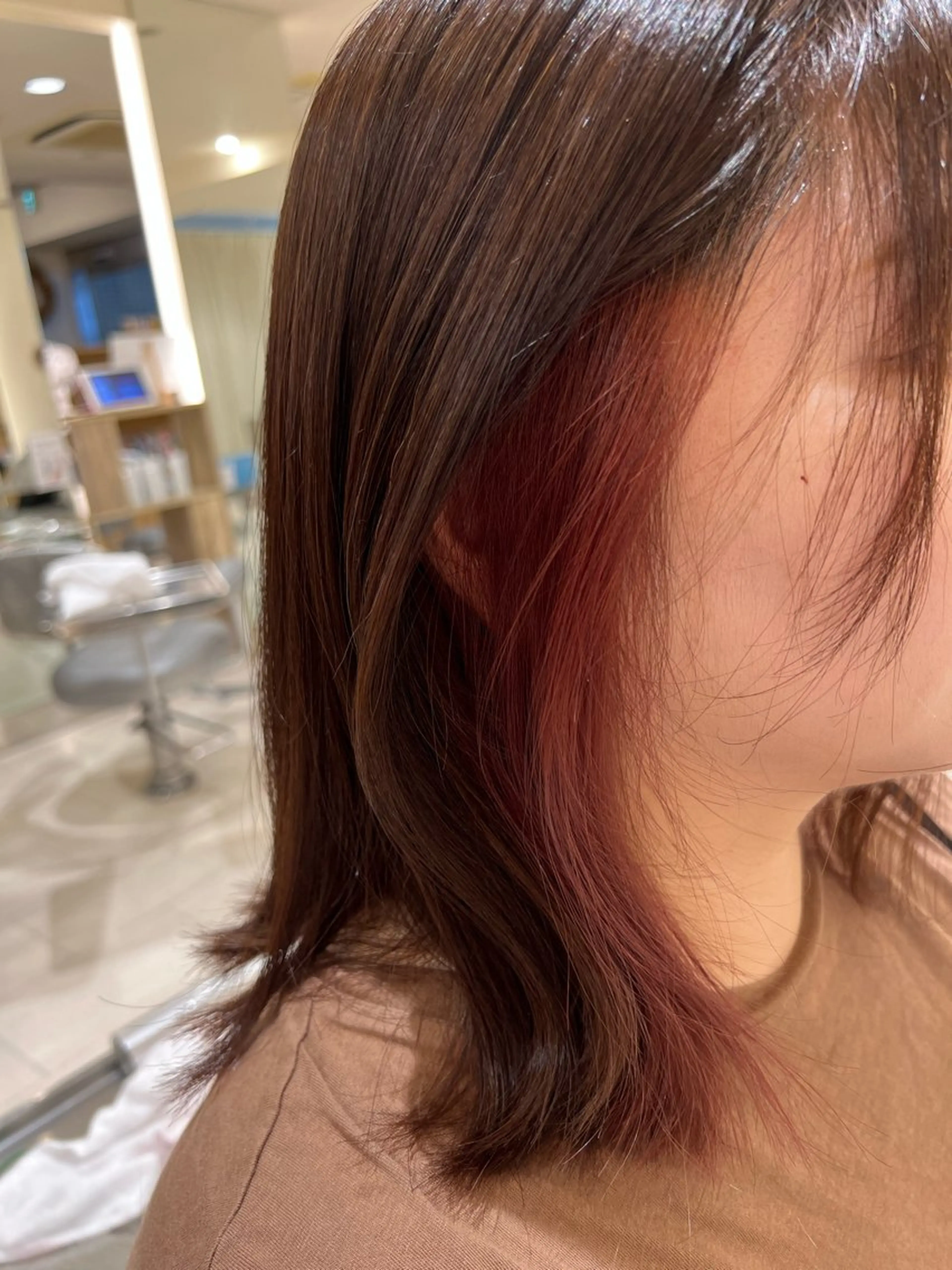カラー ブリーチ 久永 菫のヘアスタイル