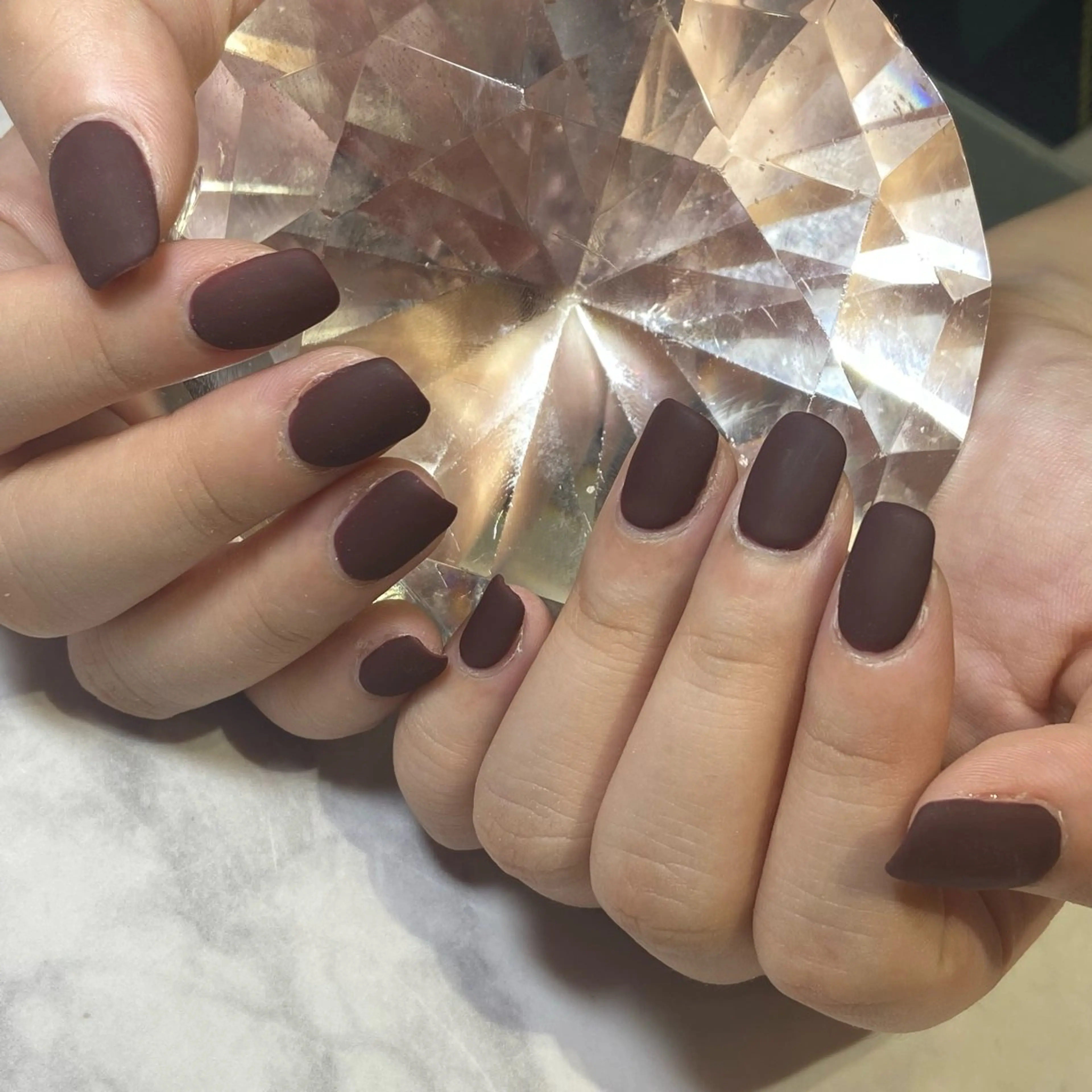 ネイル ジェルネイル マットネイル ワンカラーネイル YUN 💅のネイルデザイン