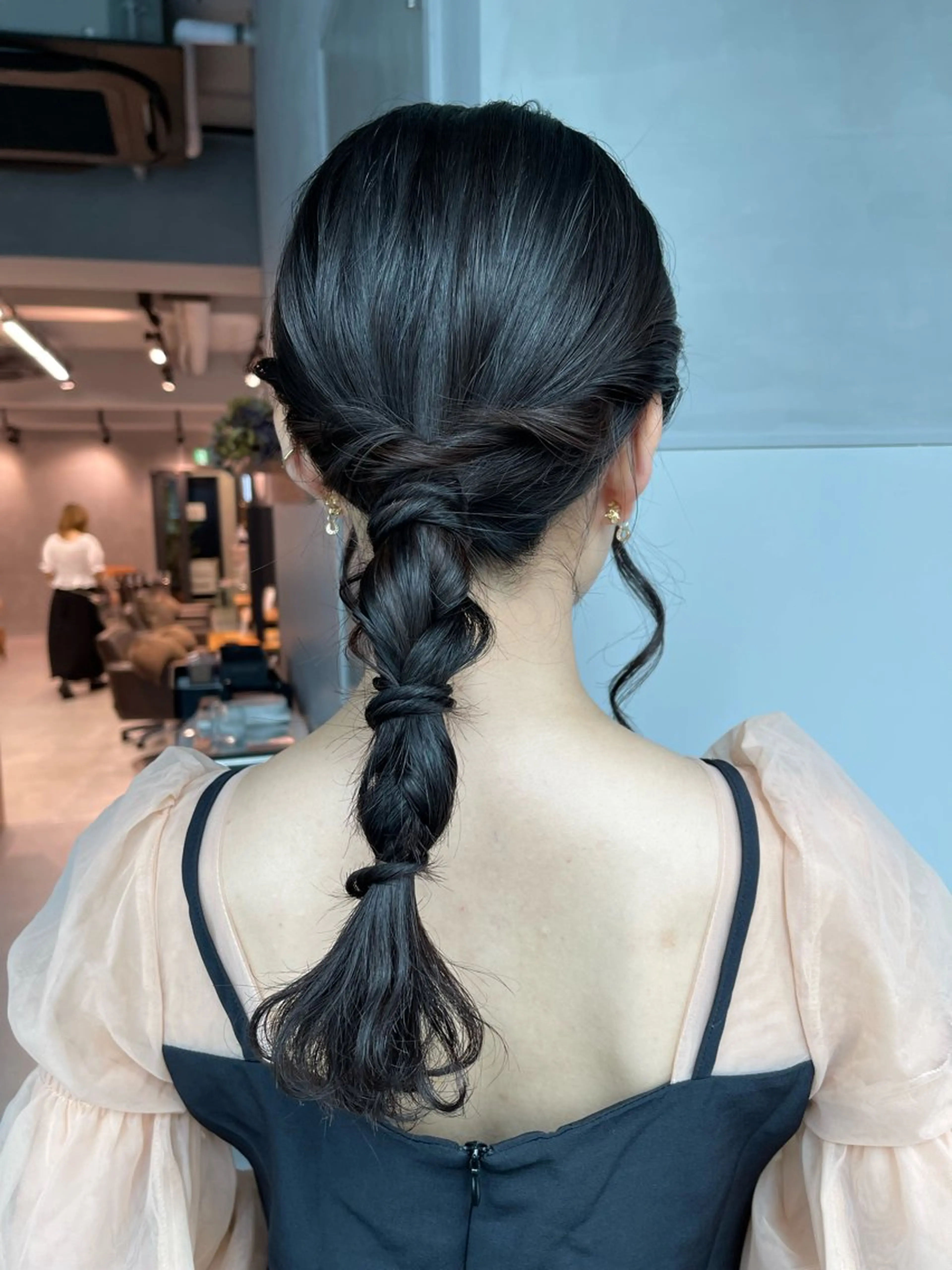 ミディアム ヘアアレンジ 結婚式・ブライダル 卒業式のヘアスタイル 韓国風ヘア ヘアセット charm《銀座》 ヘアセット/縮毛矯正のヘアスタイル