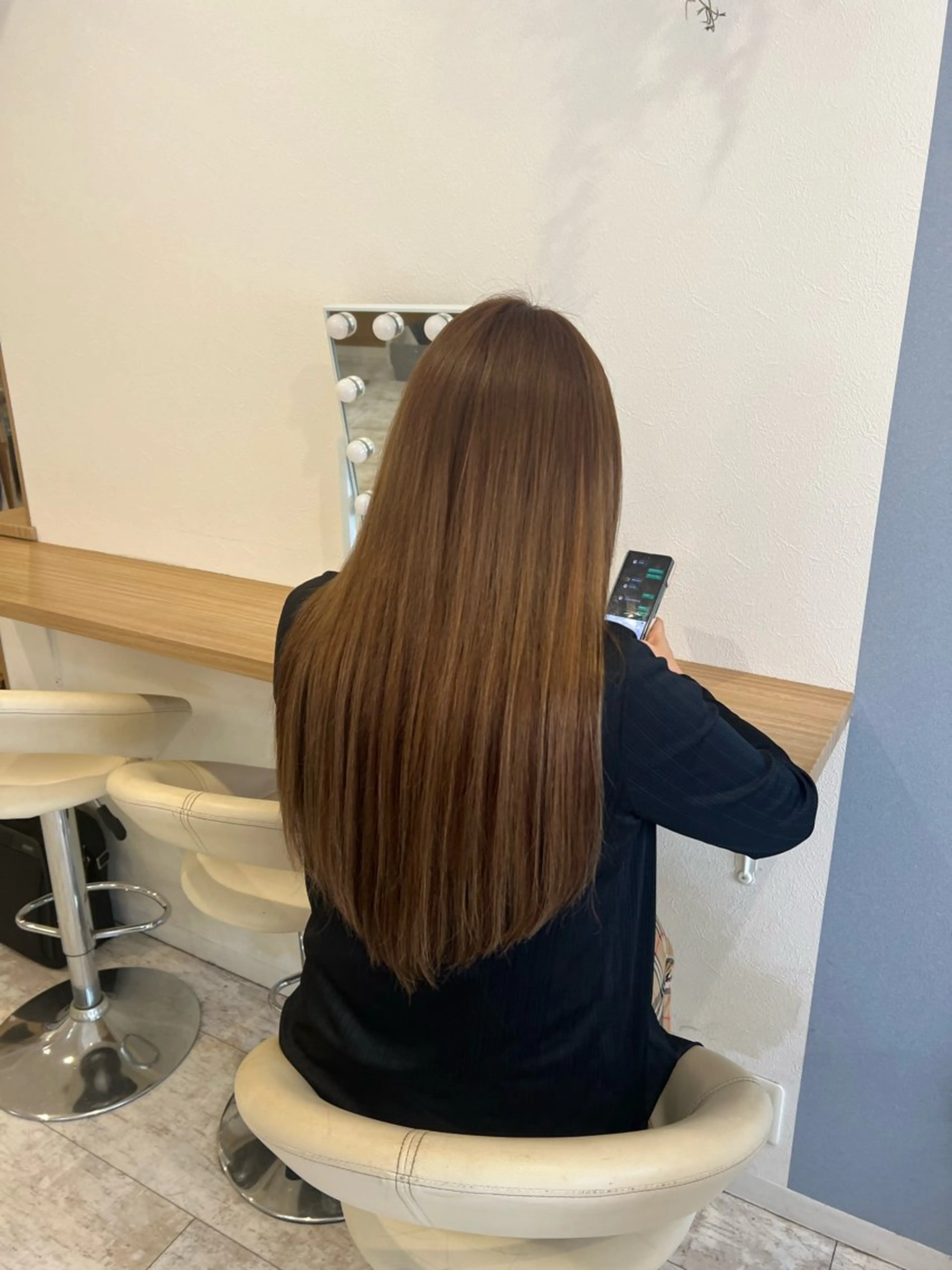 ロング カット ヘアカラー トリートメント エクステ マテリアル 中央駅店のヘアスタイル