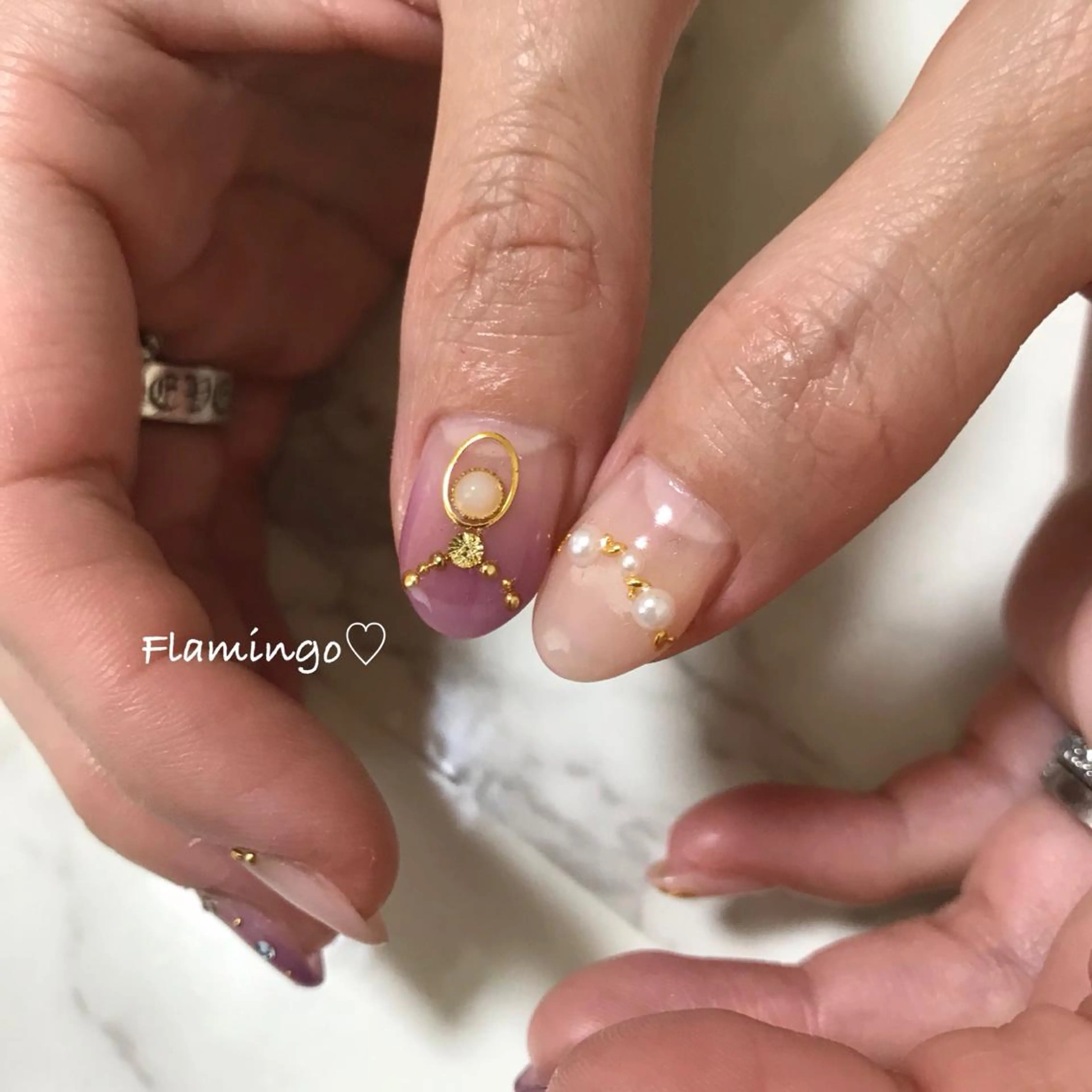 ネイル アートネイル グラデーション オフィスネイル ピンク シンプルネイル 40代からの爪を守る ×ケア重視サロン♡のネイルデザイン