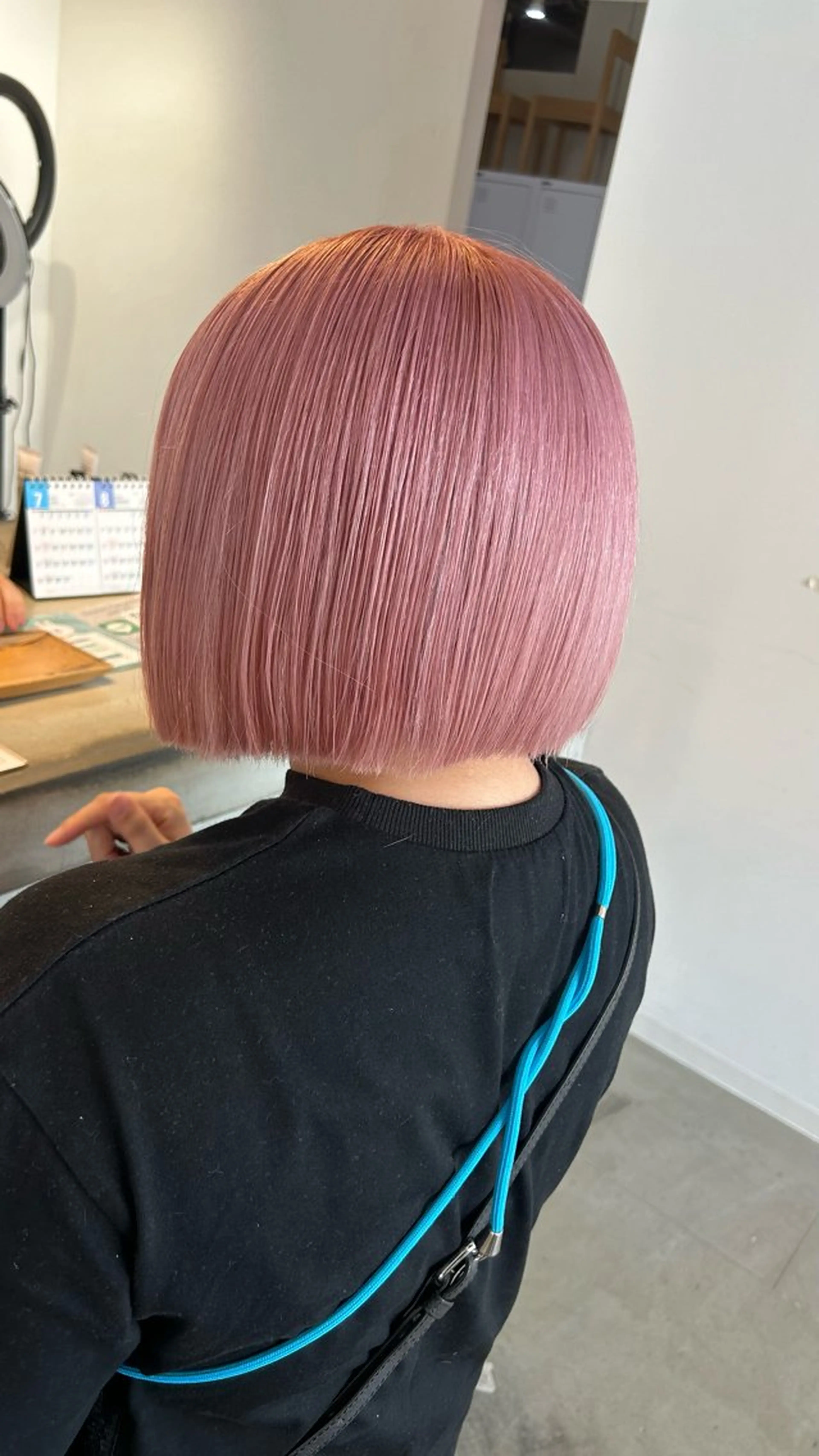 ショート カラー カット ヘアカラー AVANCE.なかもず所属・砂野 真璃奈のヘアスタイル