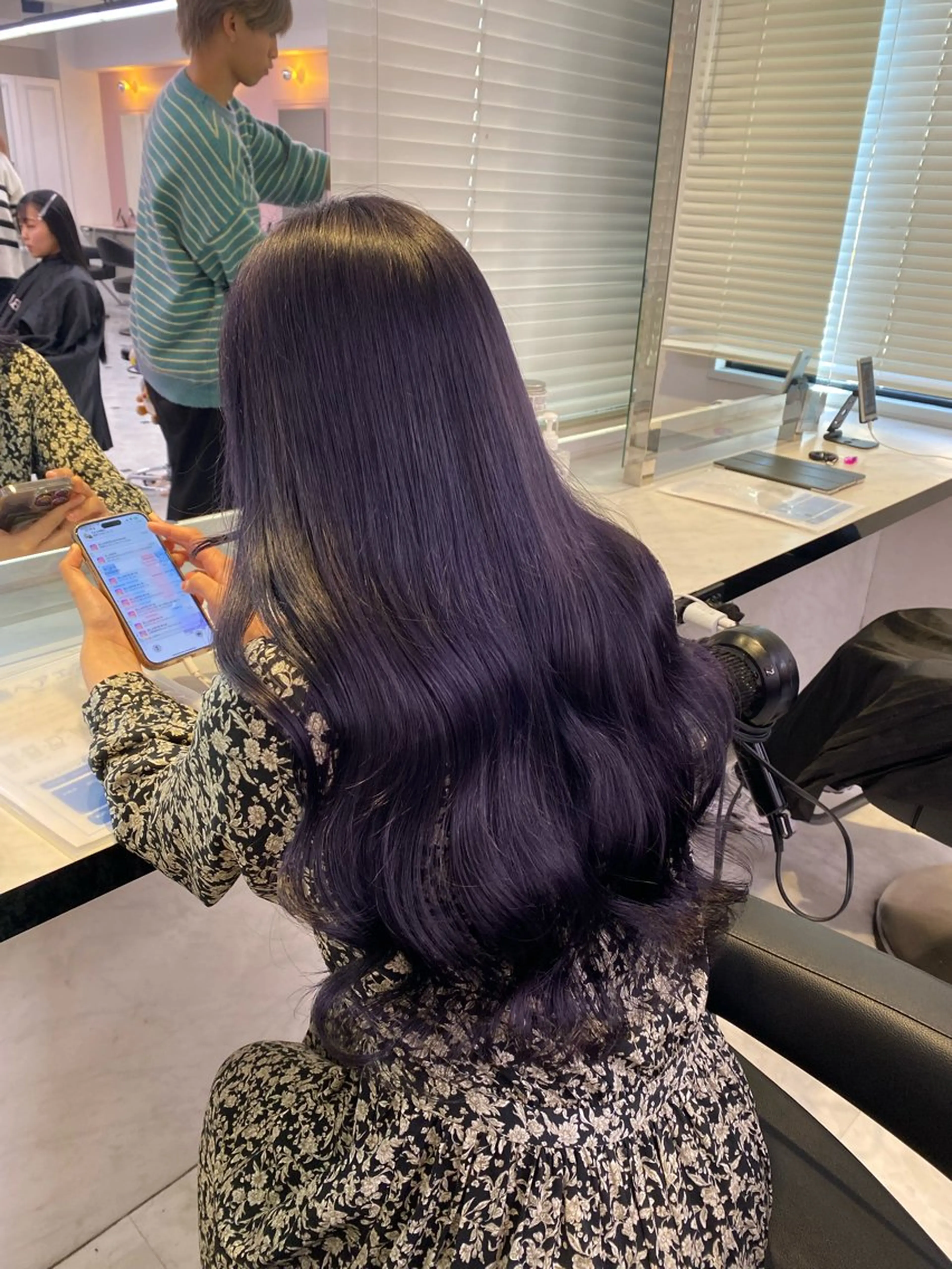 カラー 韓国ガーリー🤍暖 色カラー🤍misaのヘアスタイル