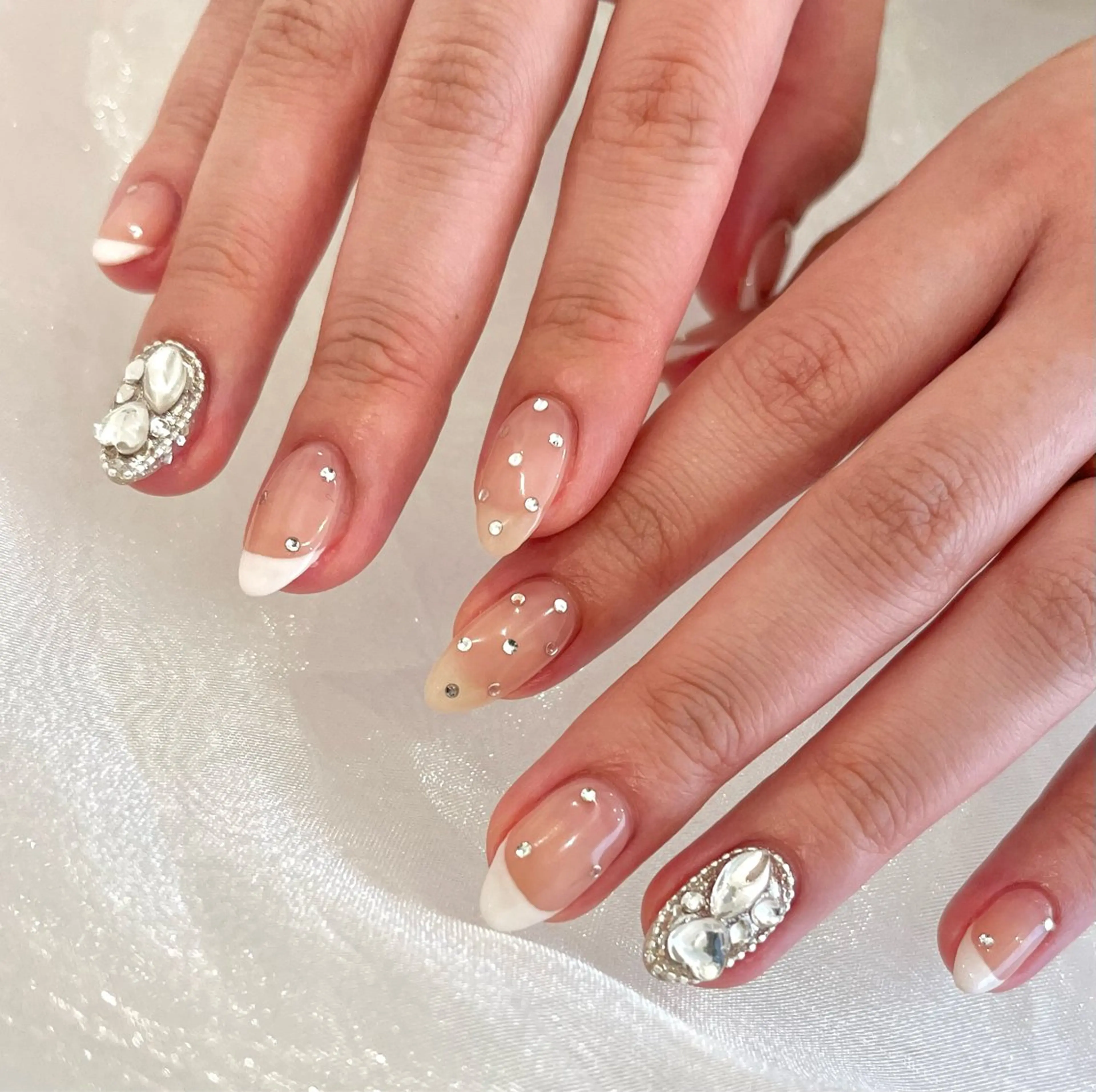 ネイル ハンドネイル Nail salon R⋆*のネイルデザイン